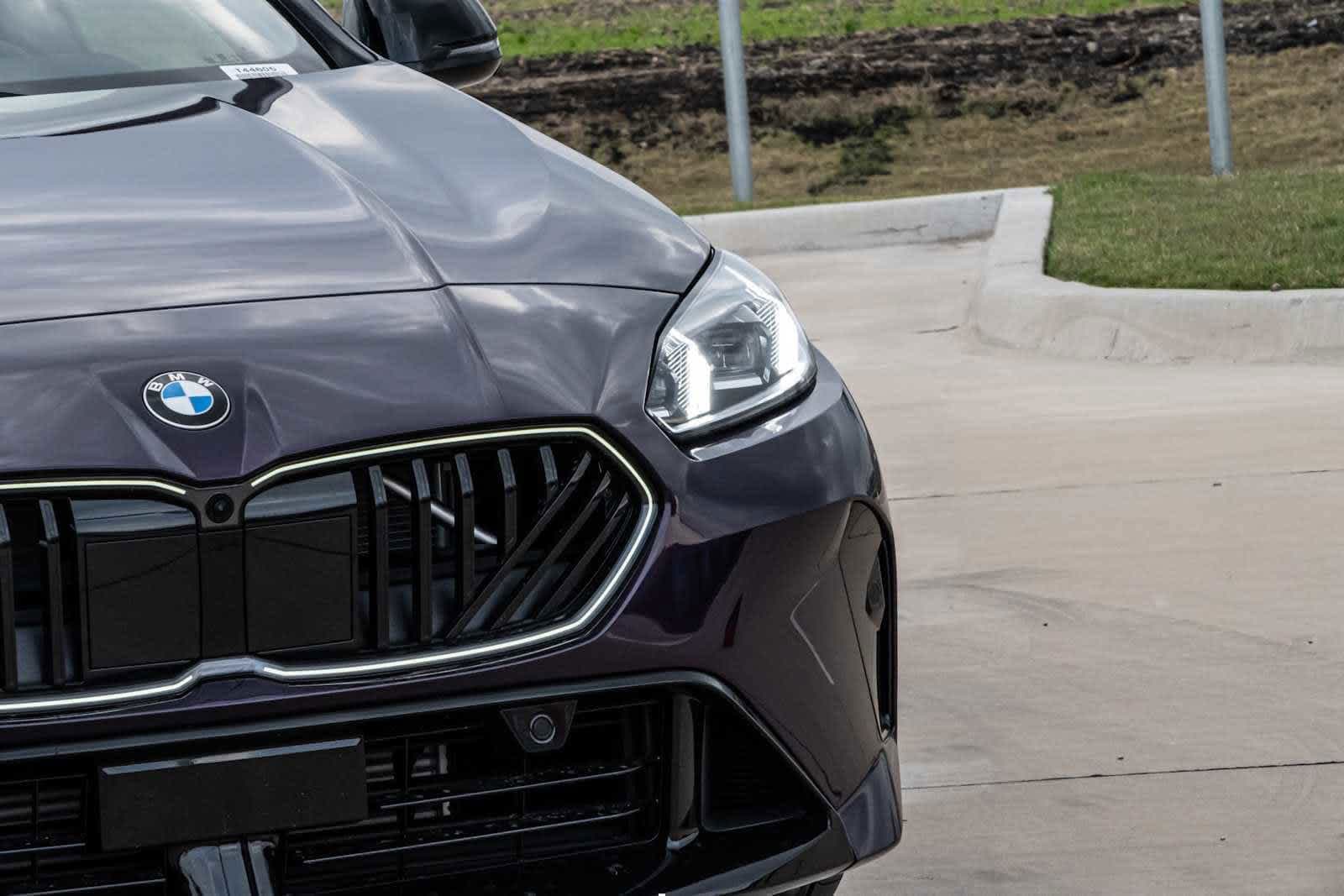 2026 BMW 2 photo 4