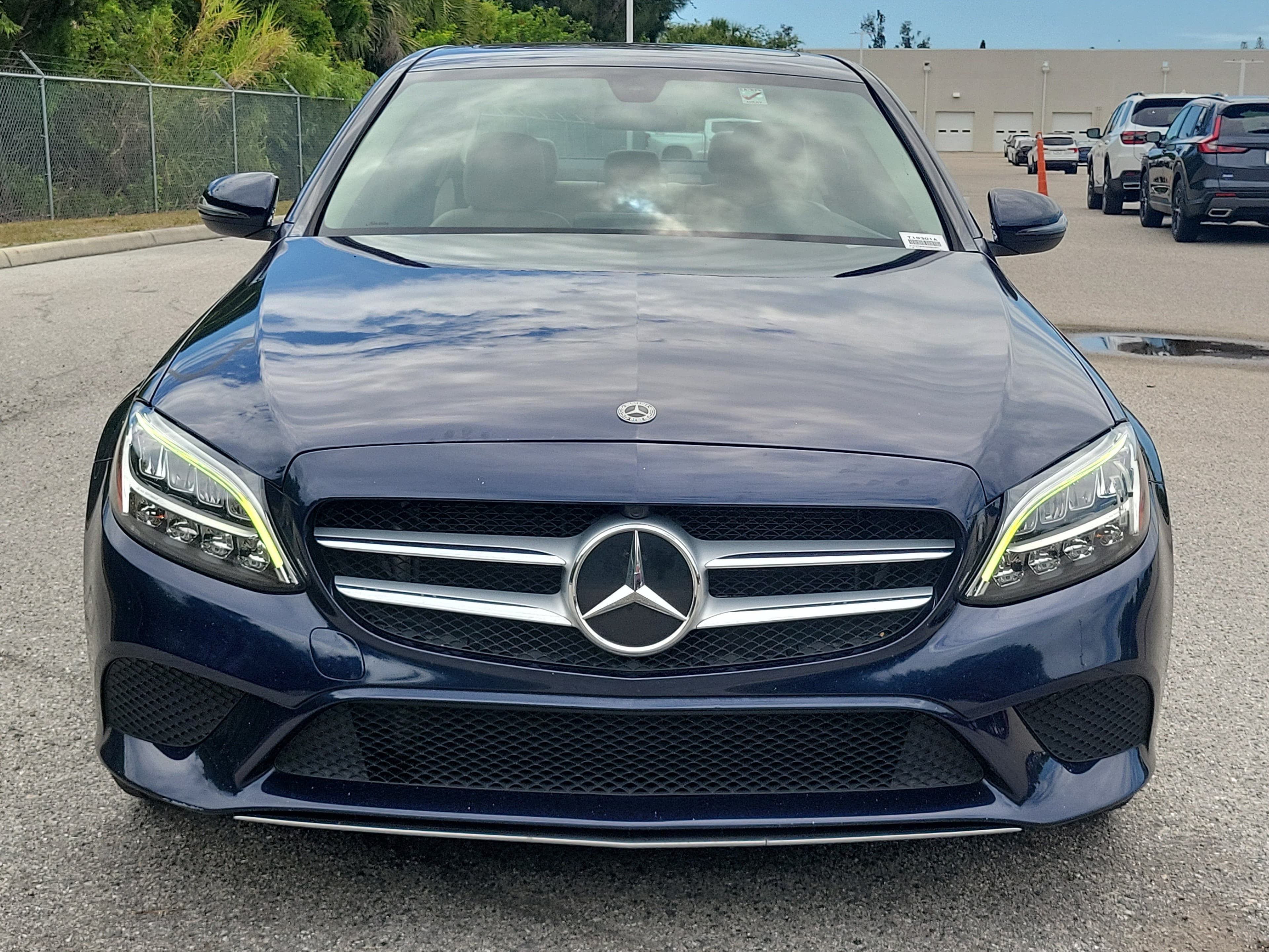 2021 Mercedes-Benz C photo 2