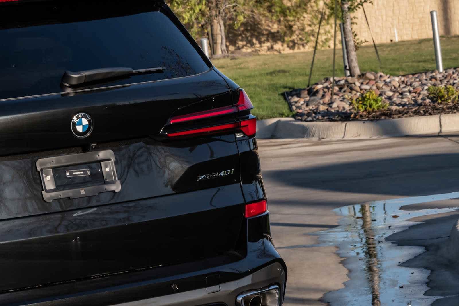 2026 BMW X5 photo 3