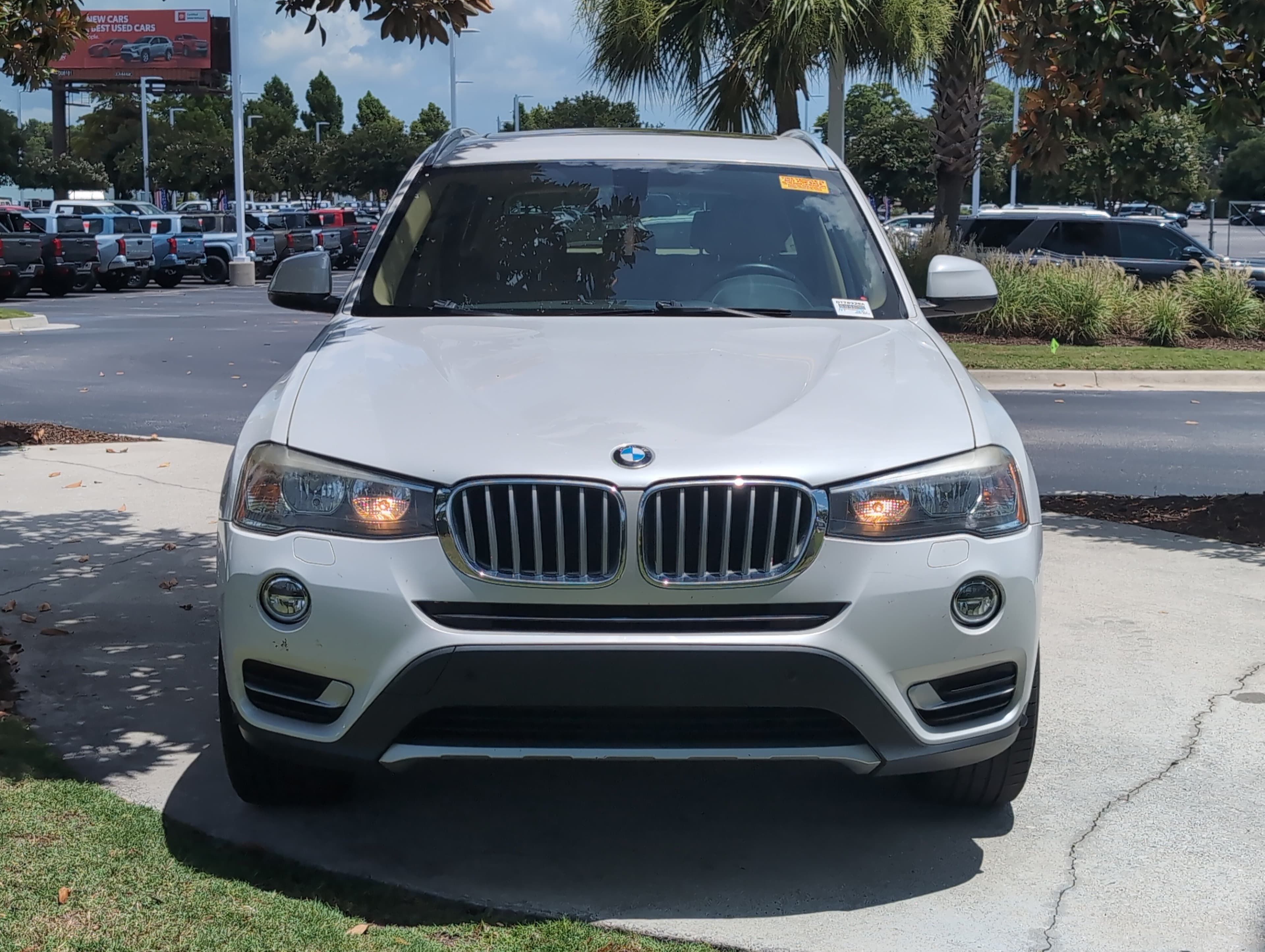2017 BMW X3 photo 2
