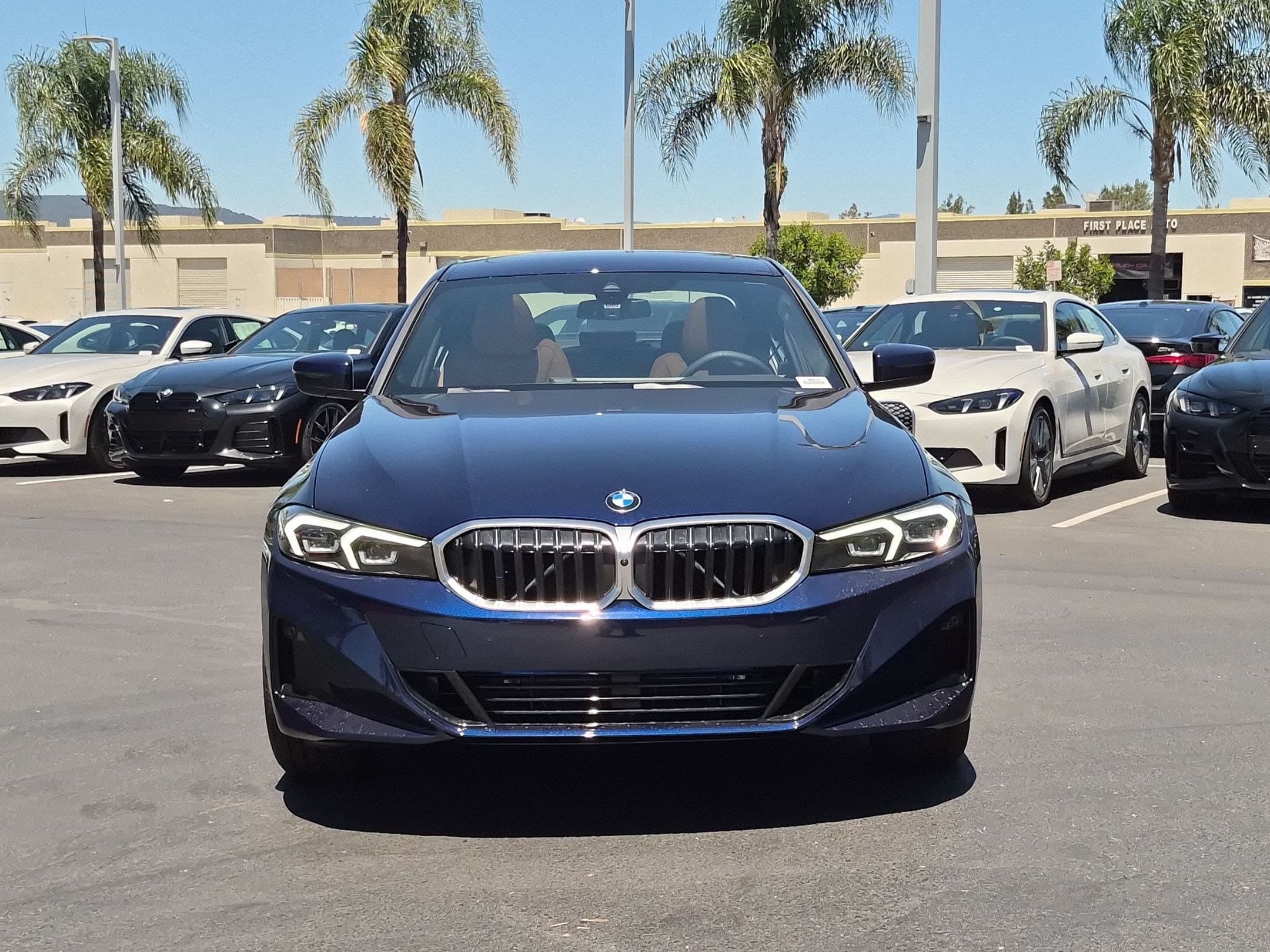 2026 BMW 3 photo 3