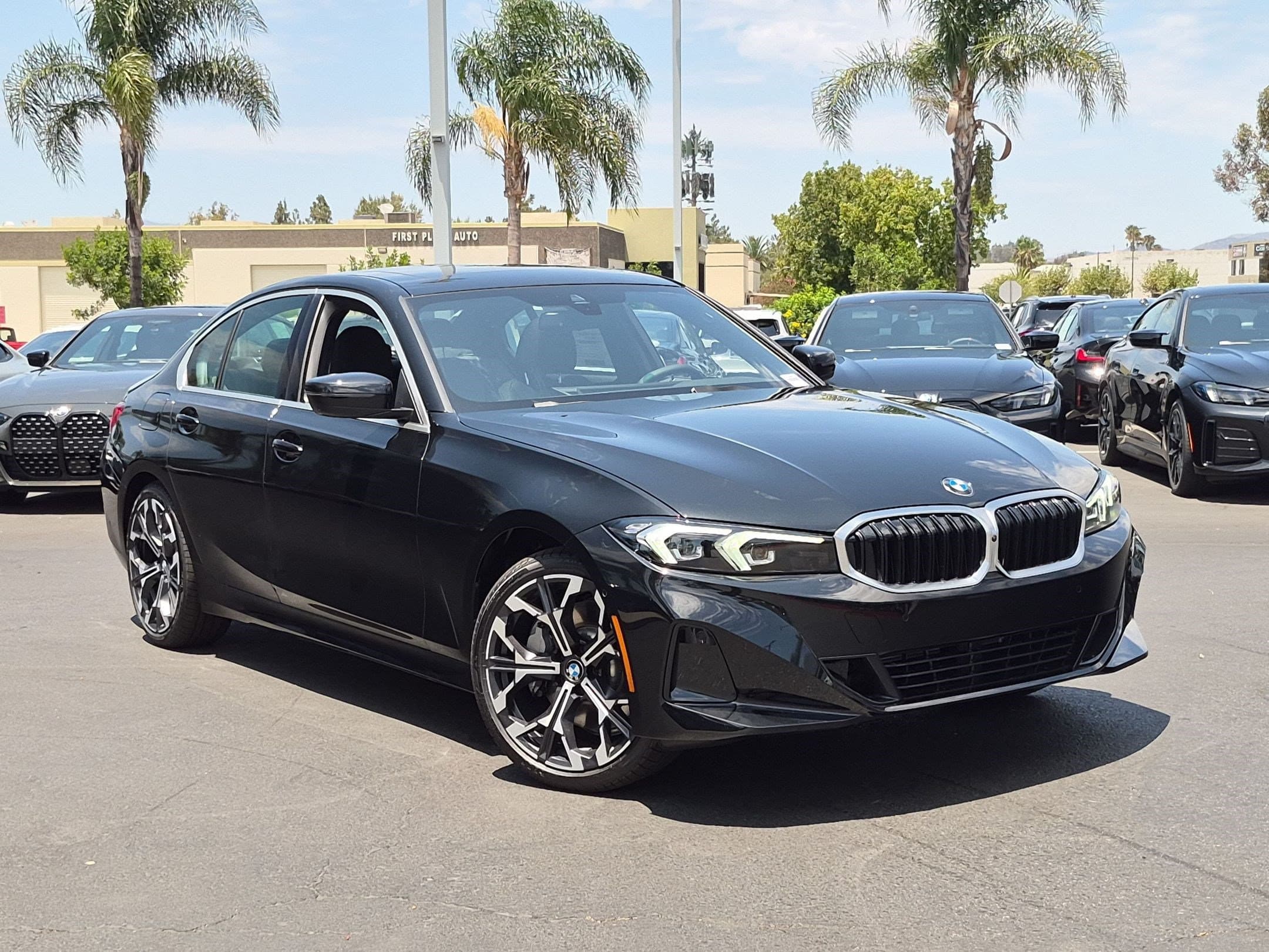 2026 BMW 3 photo 2