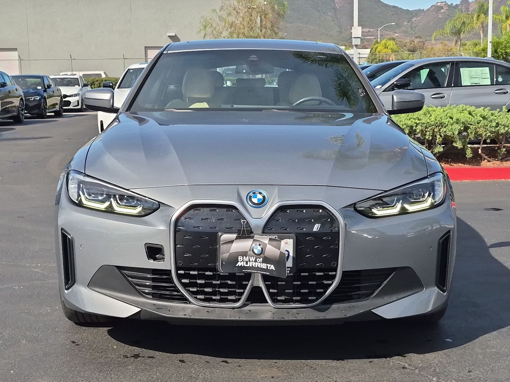 2023 BMW i4 photo 3