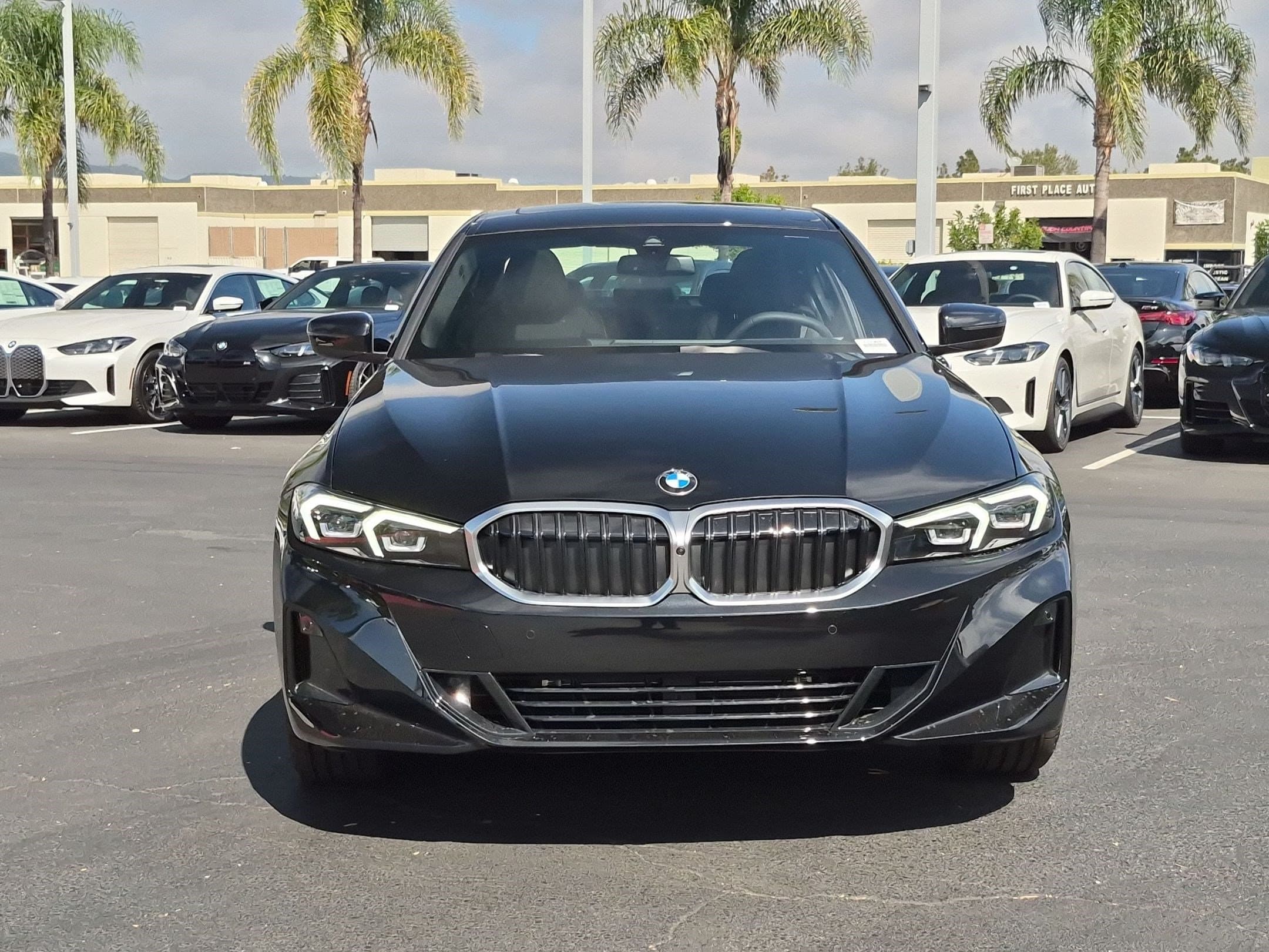 2026 BMW 3 photo 3