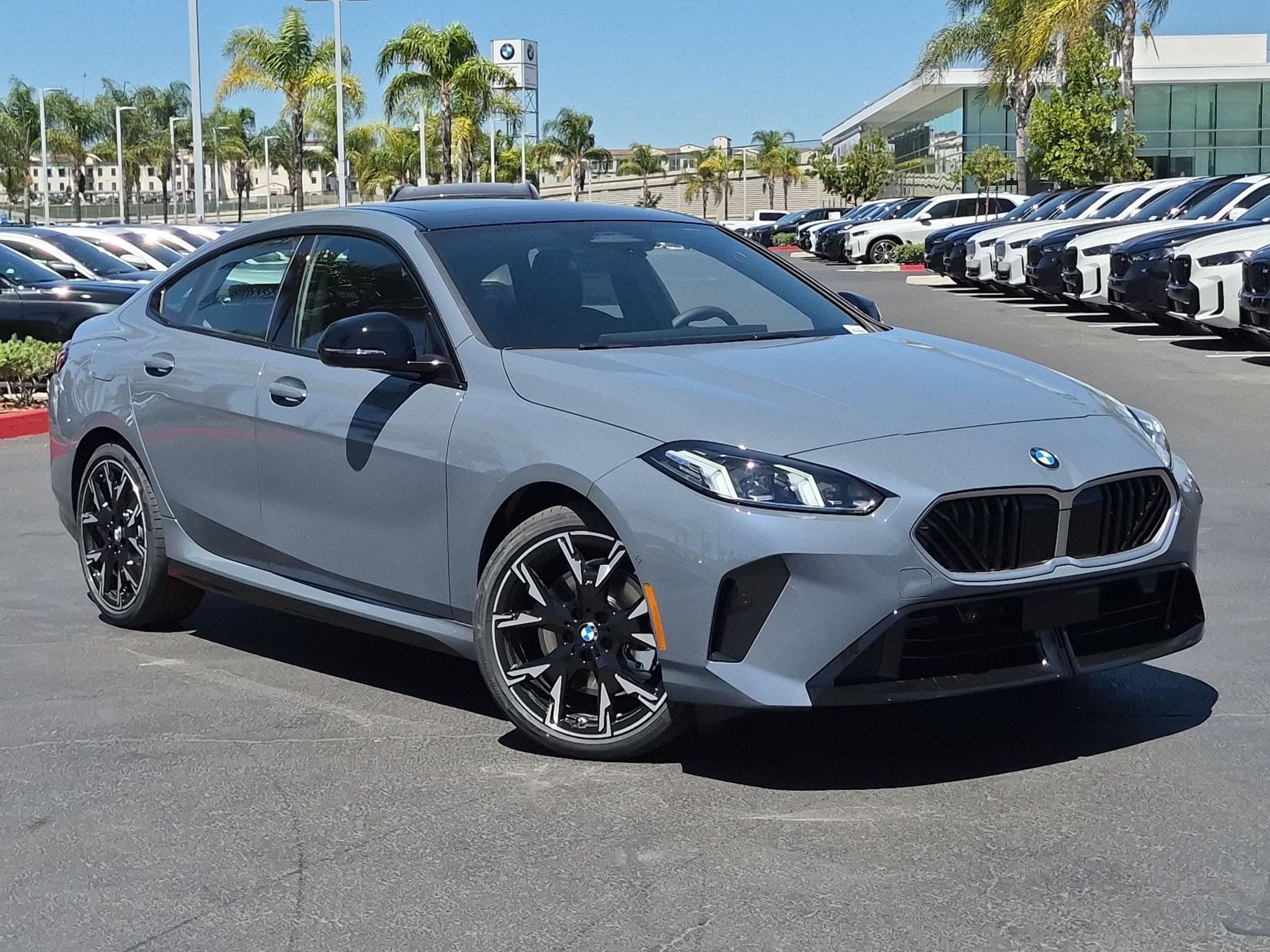 2026 BMW 2 photo 2