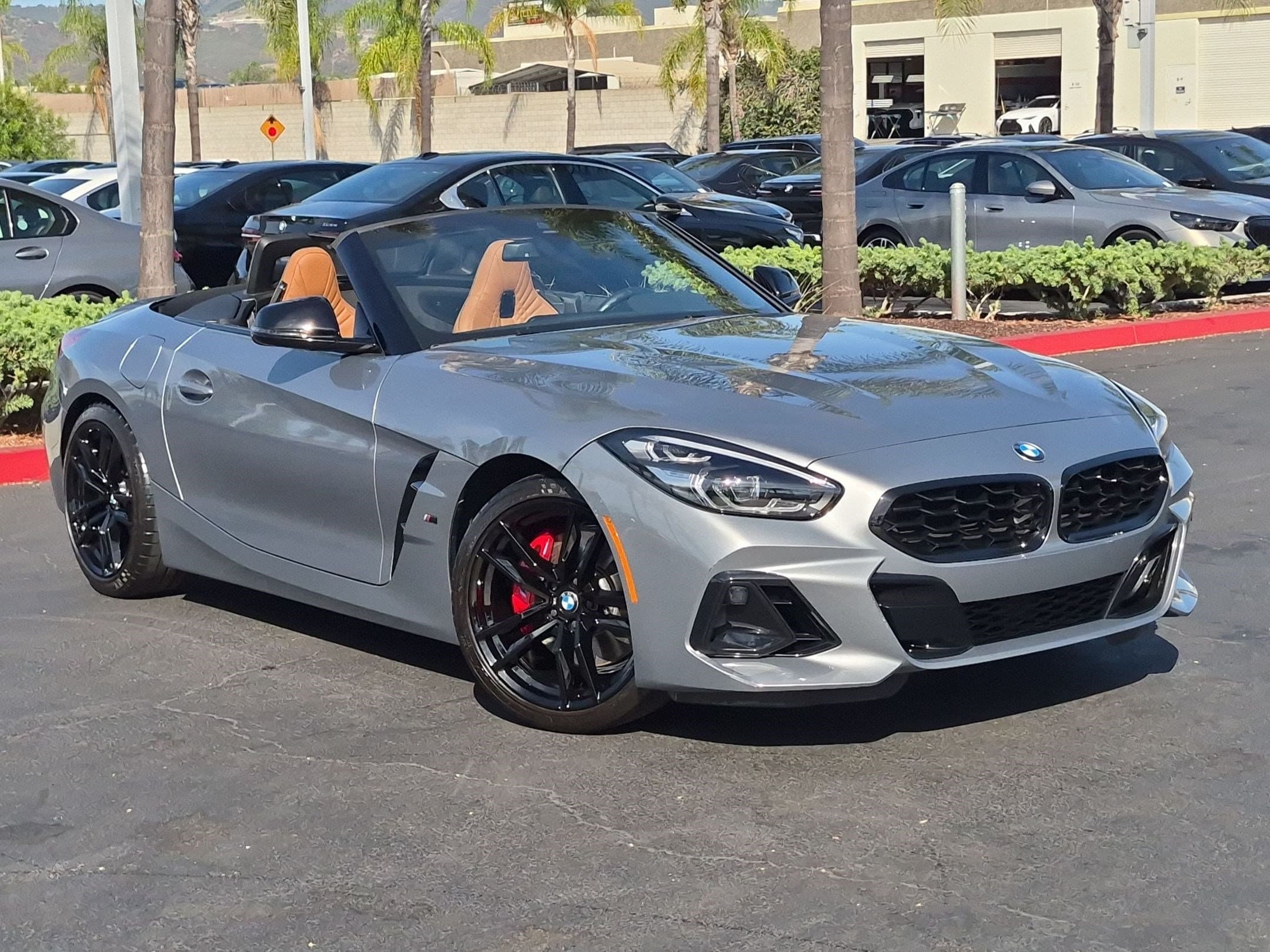 2025 BMW Z4 photo 2
