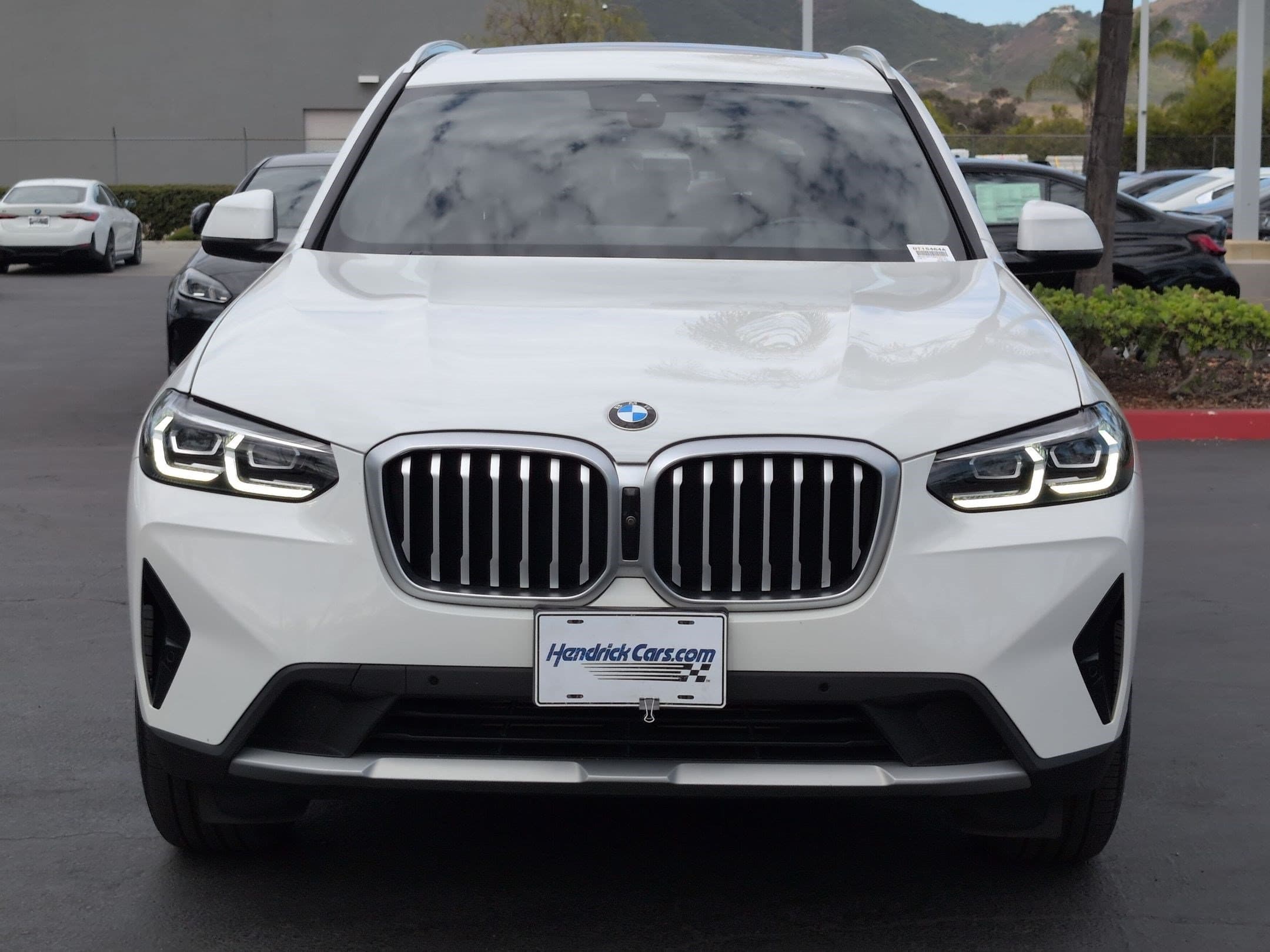 2023 BMW X3 photo 3
