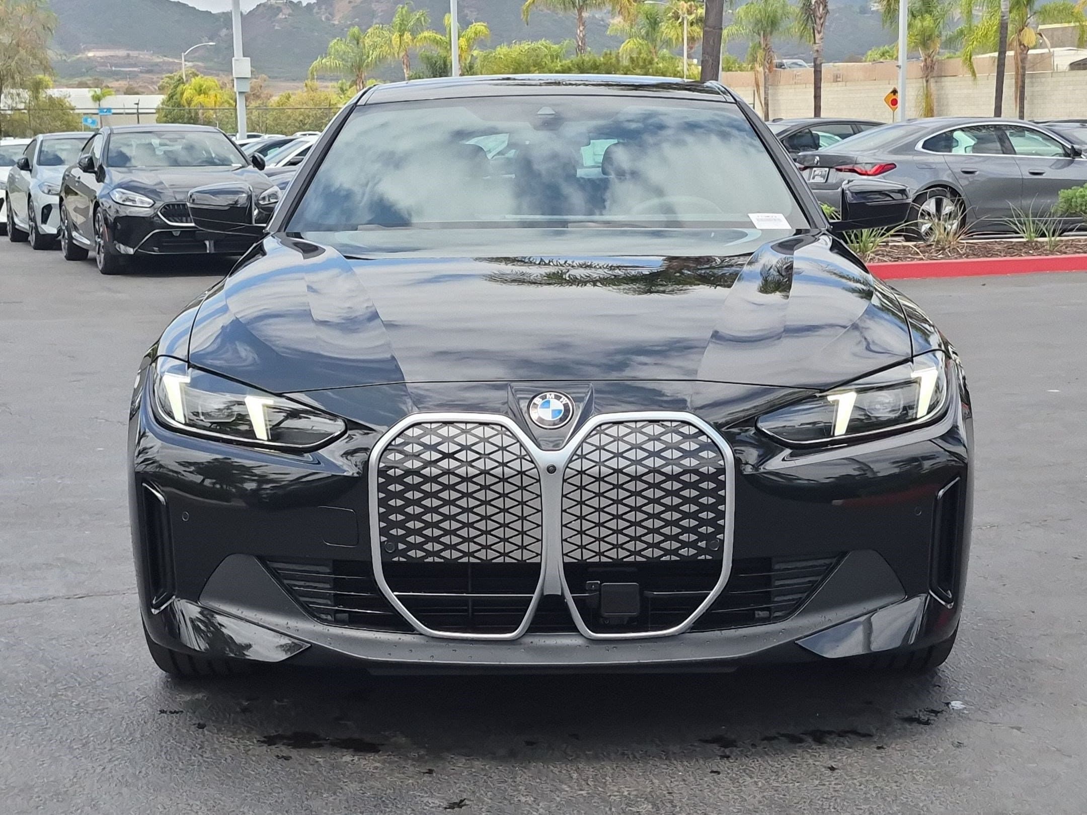2026 BMW i4 photo 3