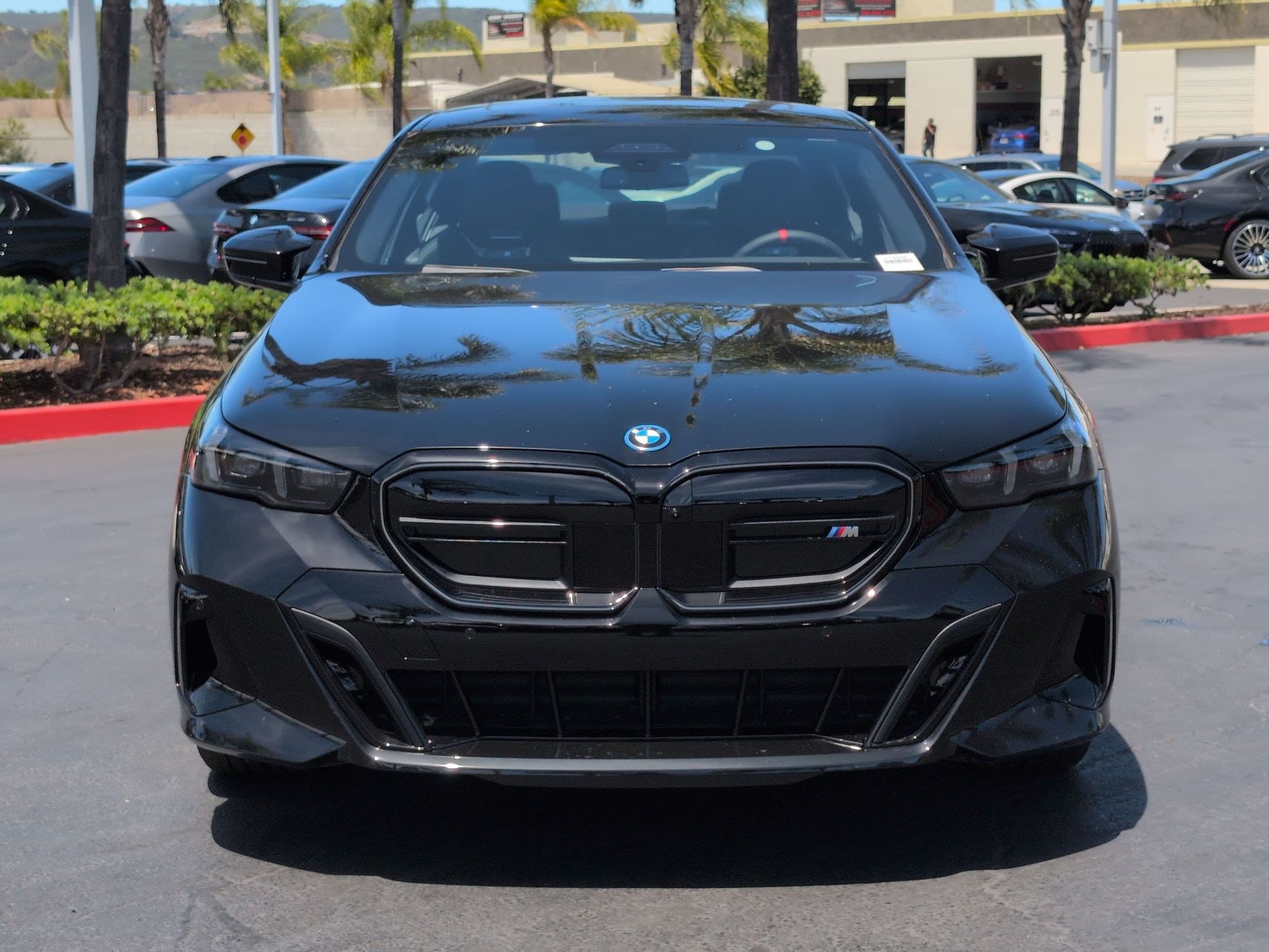 2026 BMW i5 photo 3