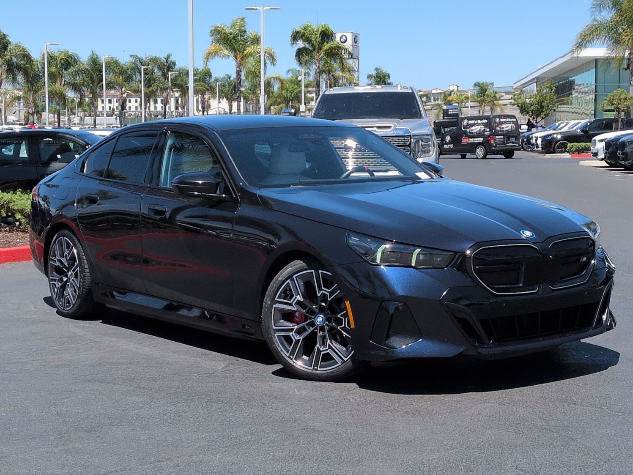 2024 BMW i5 photo 2