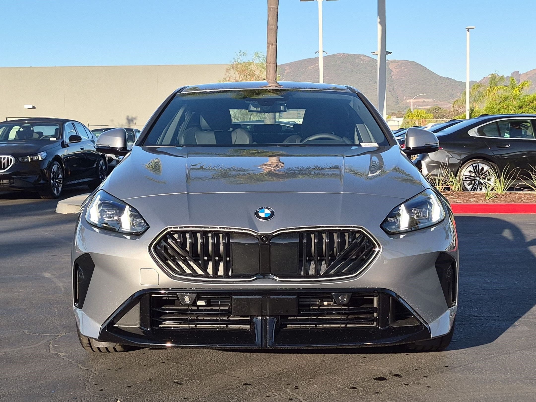 2026 BMW 2 photo 3