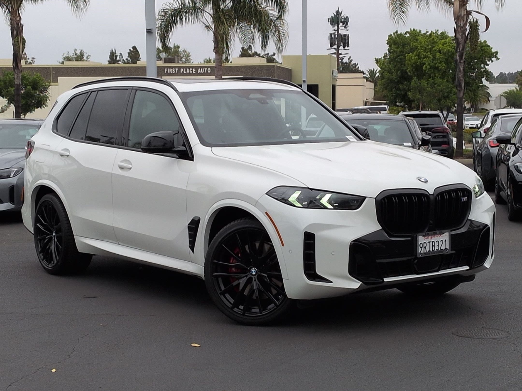 2025 BMW X5 photo 2