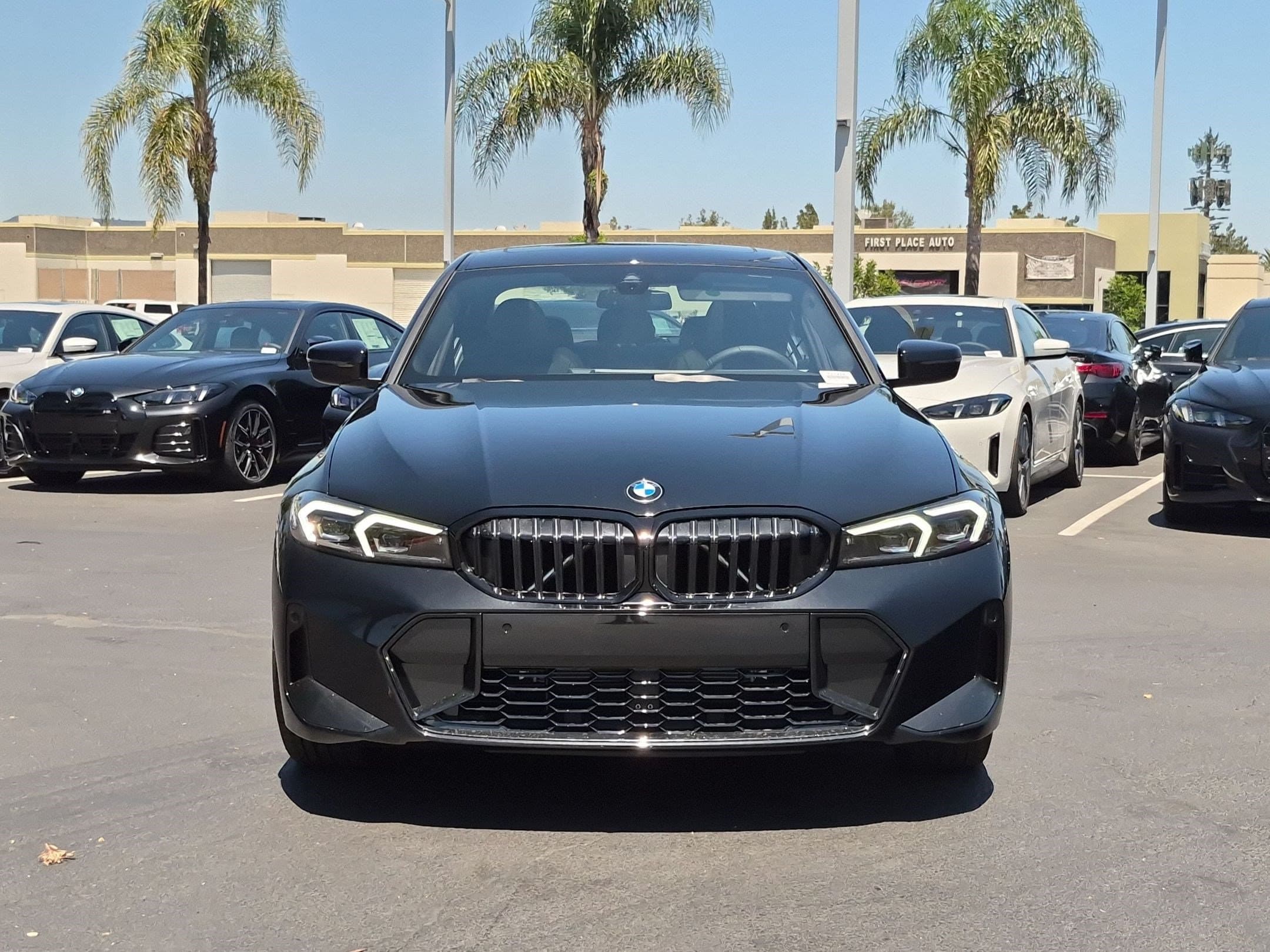 2026 BMW 3 photo 3