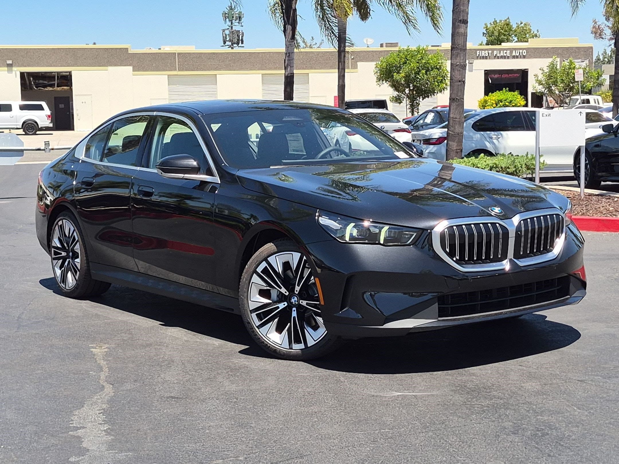 2027 BMW 5 photo 2