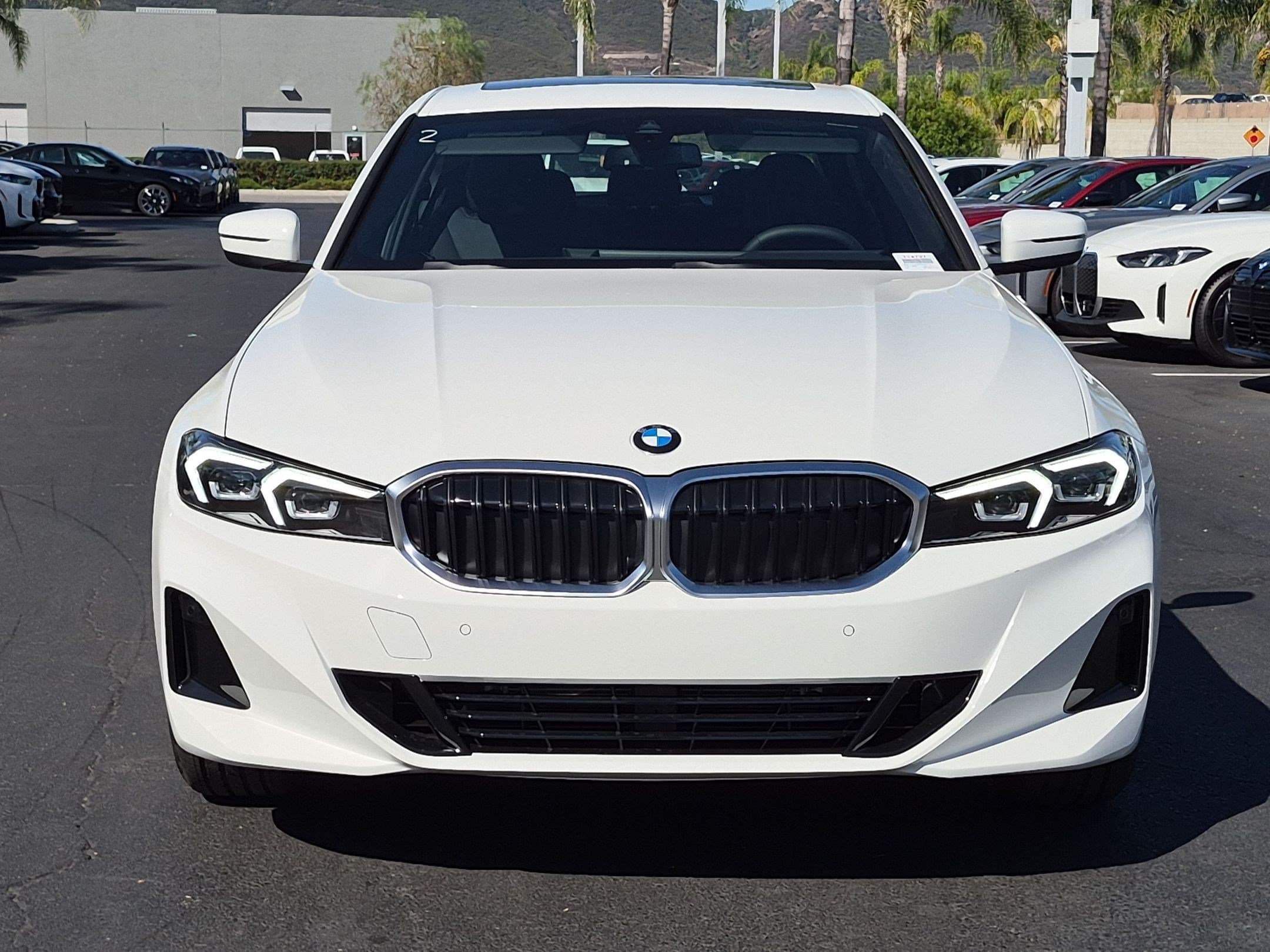 2026 BMW 3 photo 3