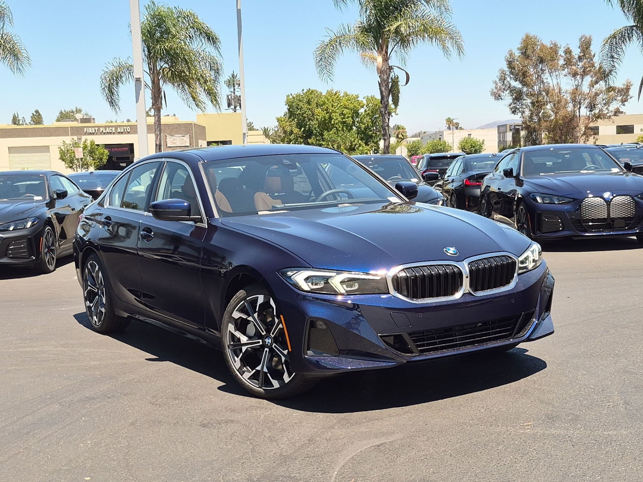 2026 BMW 3 photo 2