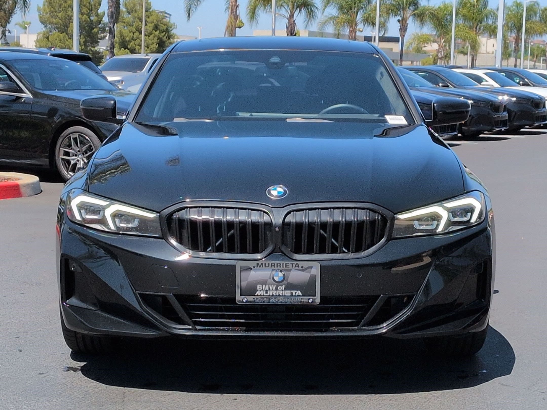 2023 BMW 3 photo 3