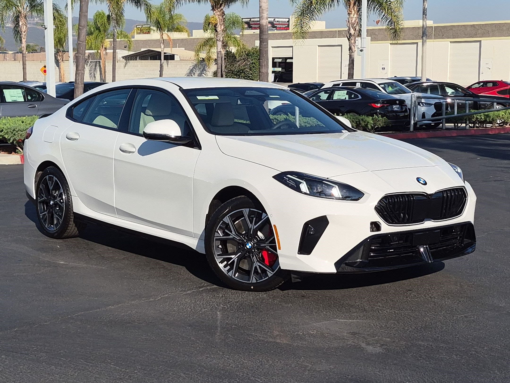 2026 BMW 2 photo 2