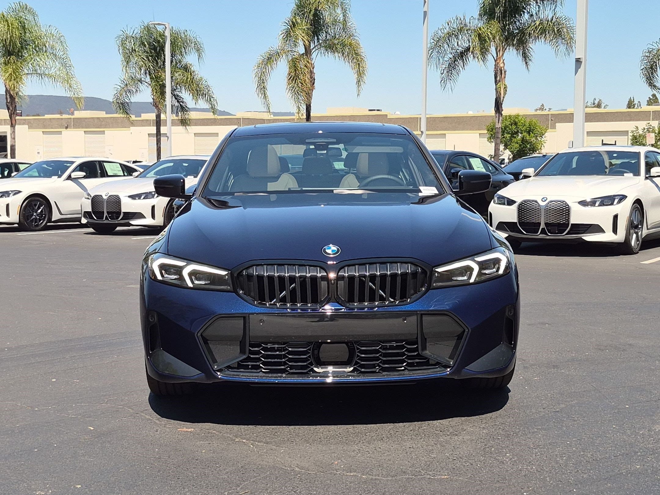 2026 BMW 3 photo 3
