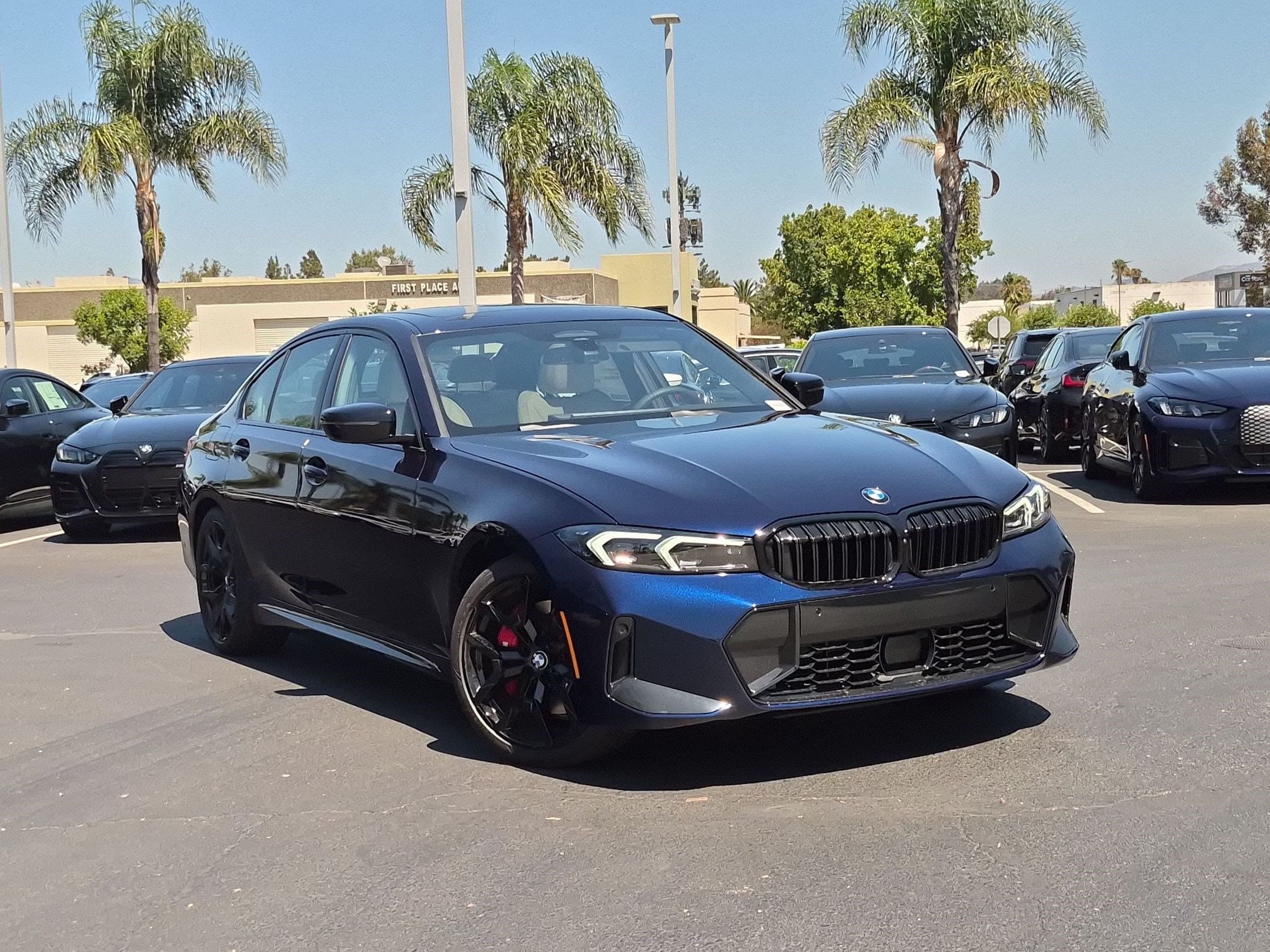 2026 BMW 3 photo 2
