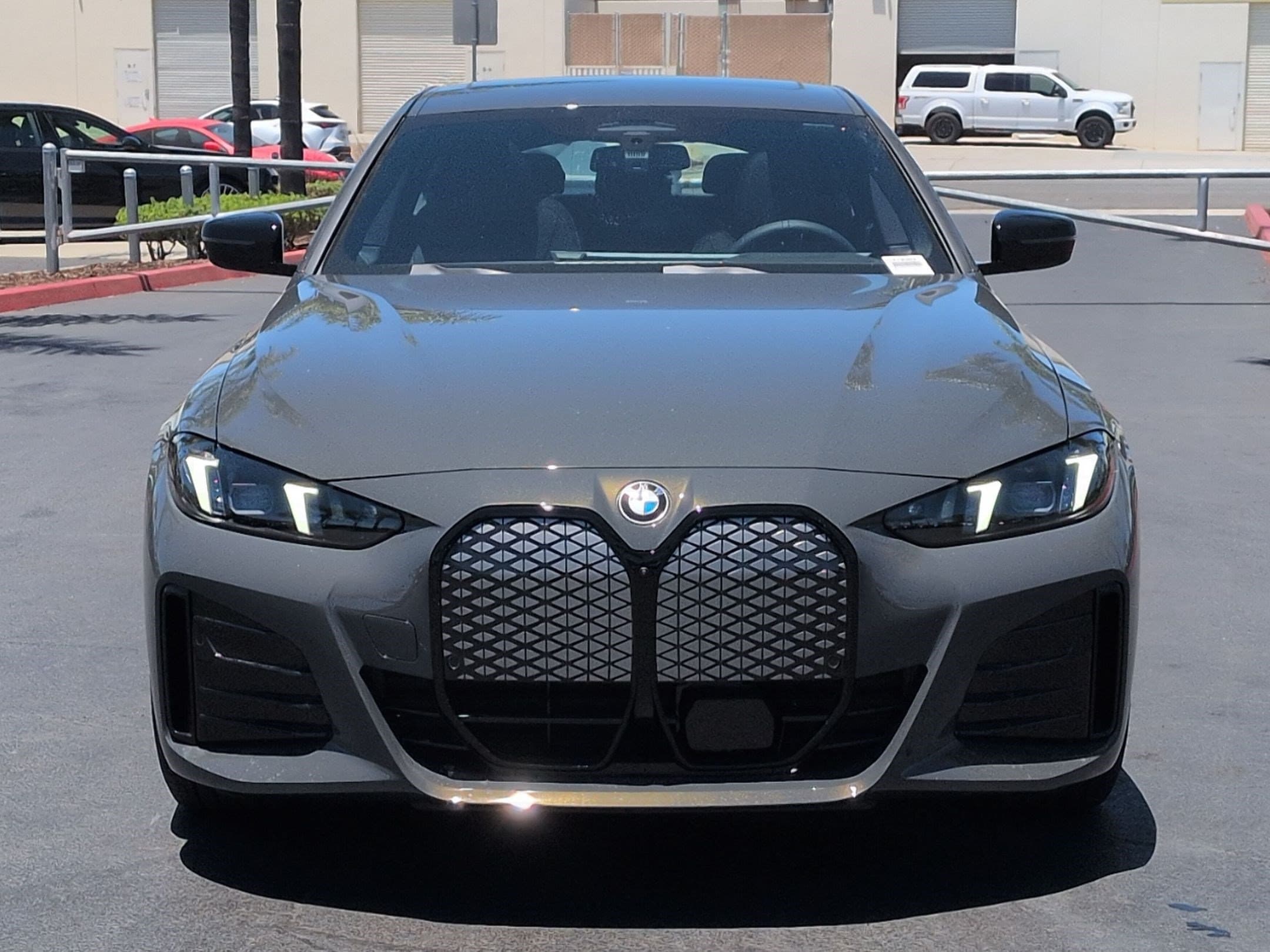 2026 BMW i4 photo 3