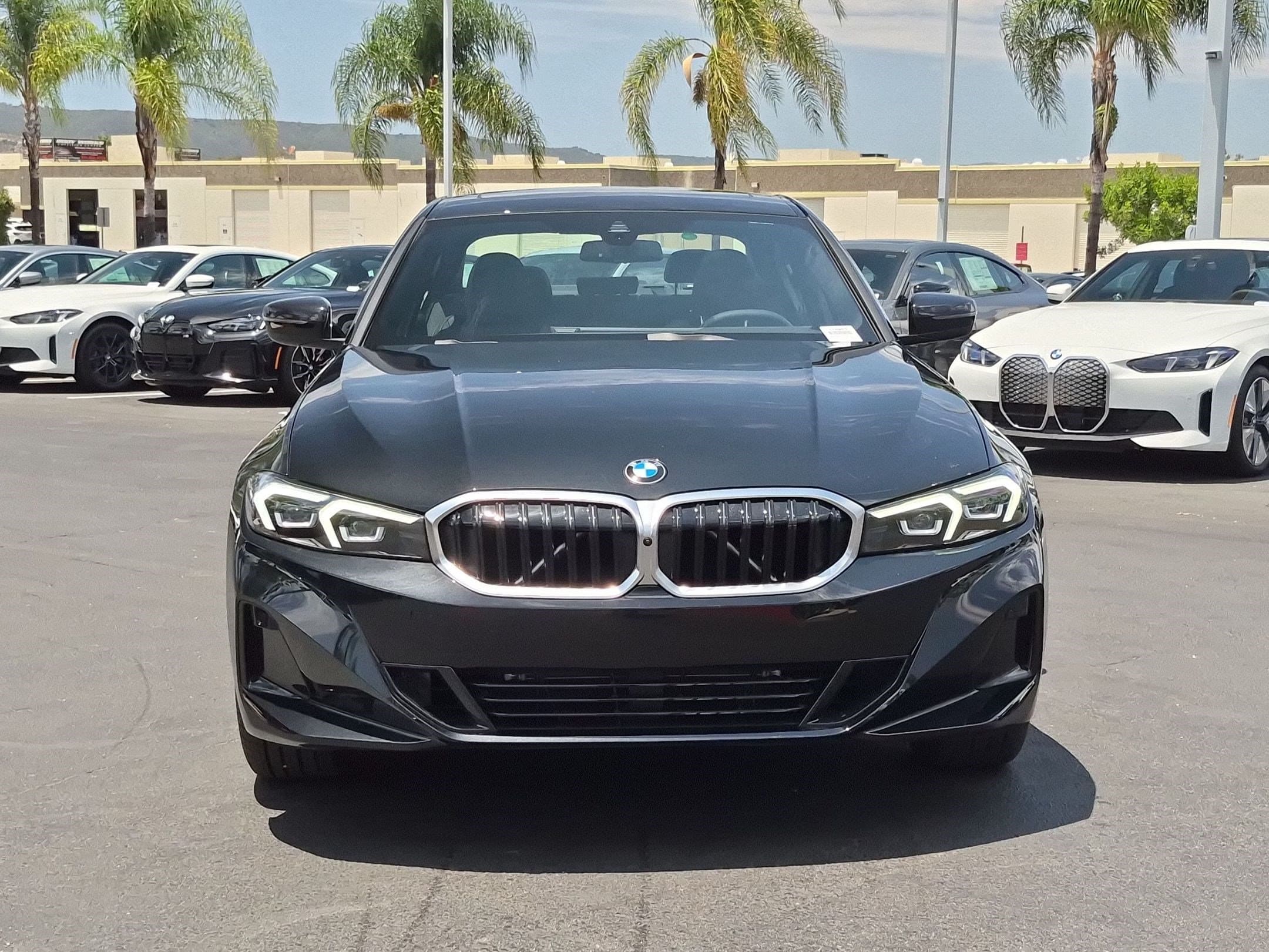 2026 BMW 3 photo 3