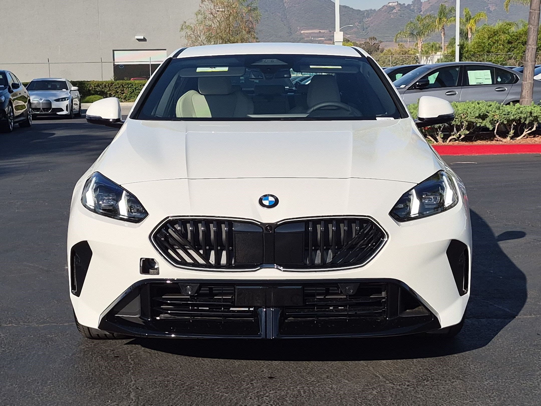 2026 BMW 2 photo 3