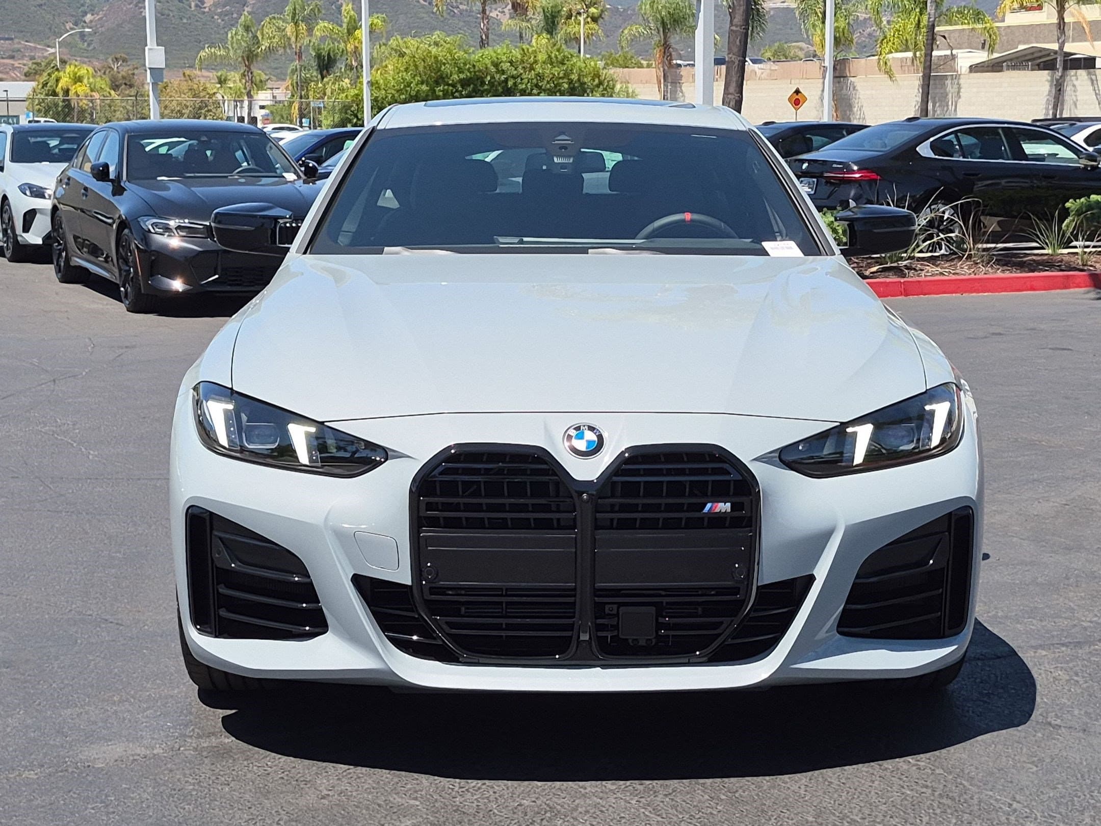 2026 BMW 4 photo 3