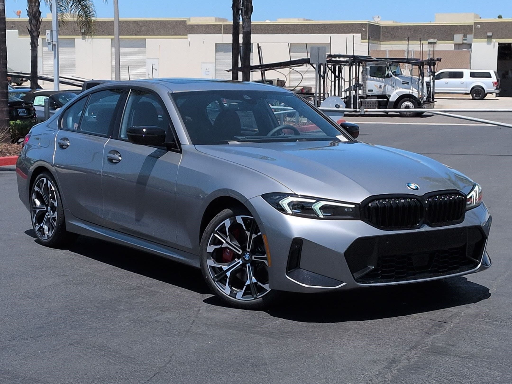 2026 BMW 3 photo 2
