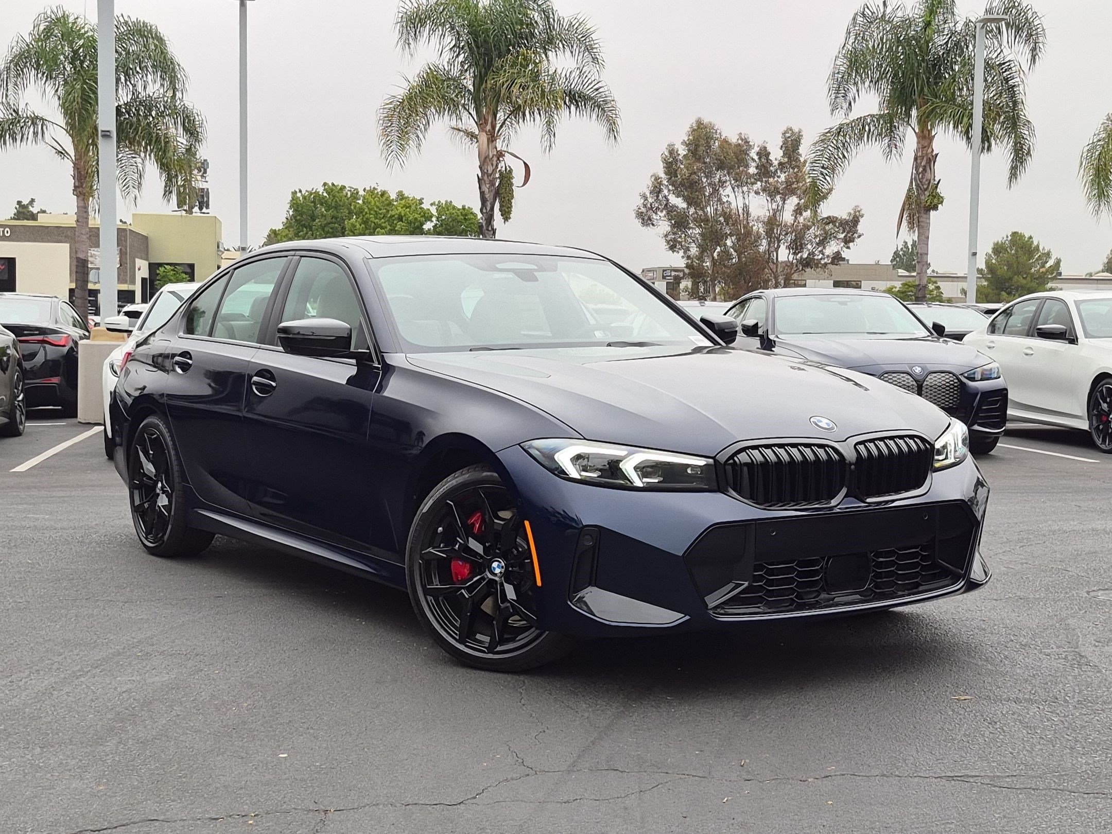 2026 BMW 3 photo 2