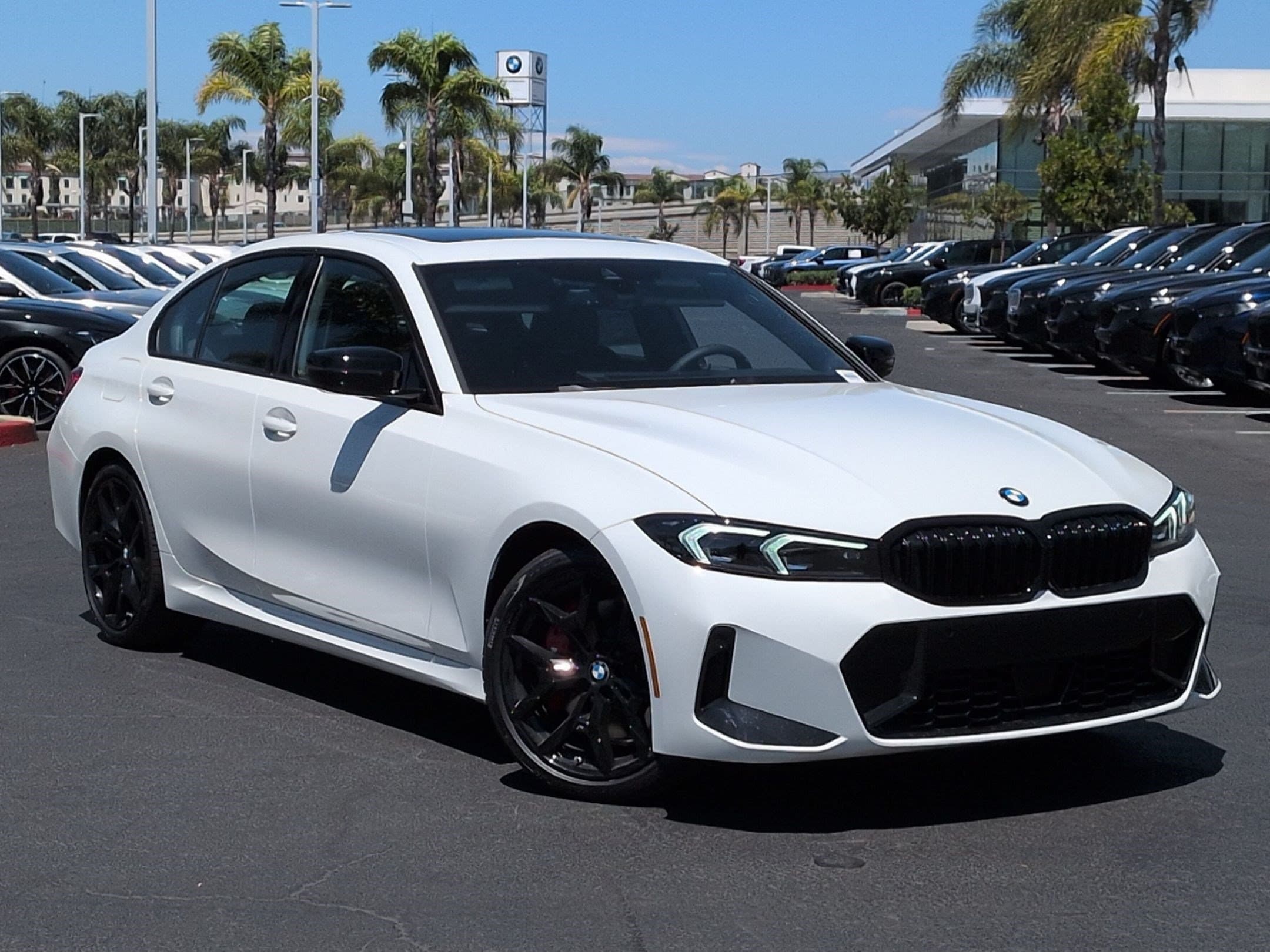 2026 BMW 3 photo 2