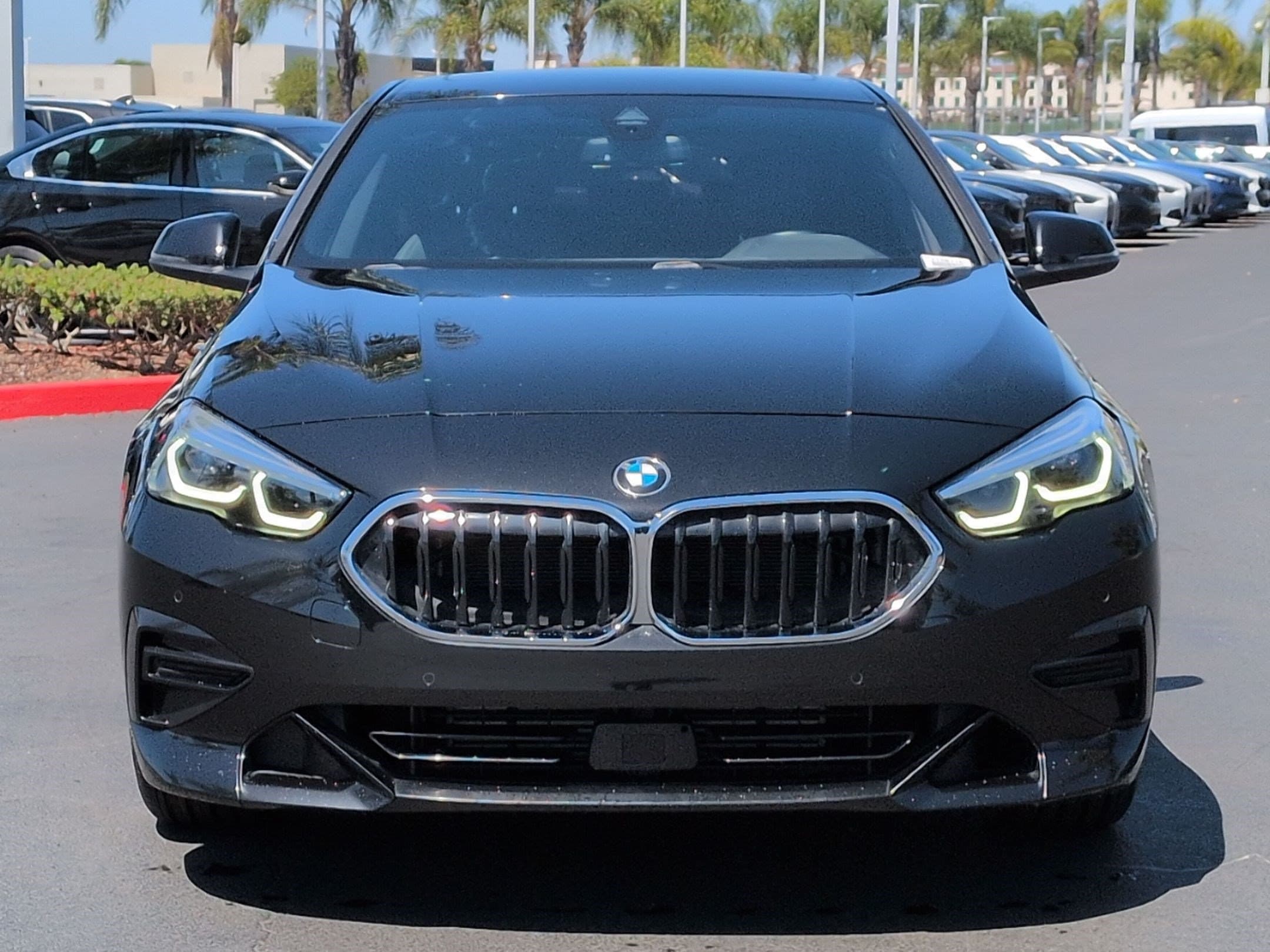 2024 BMW 2 photo 3