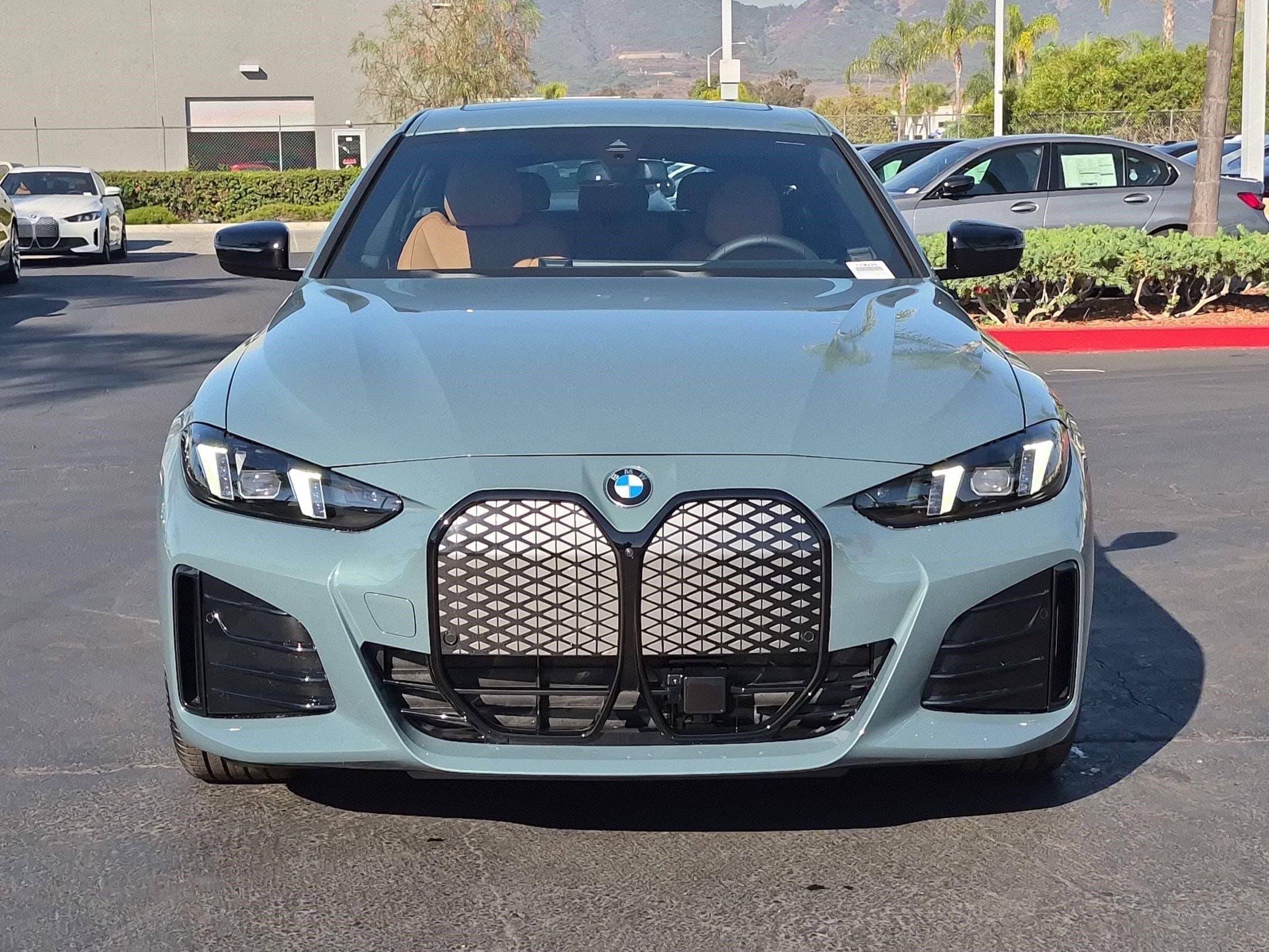 2026 BMW i4 photo 3