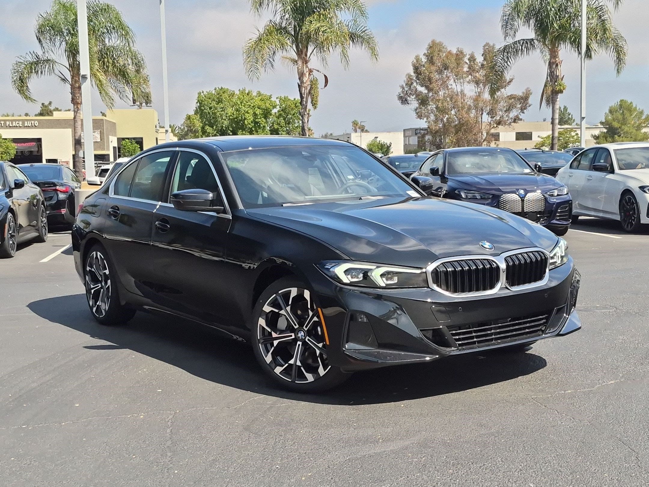 2026 BMW 3 photo 2