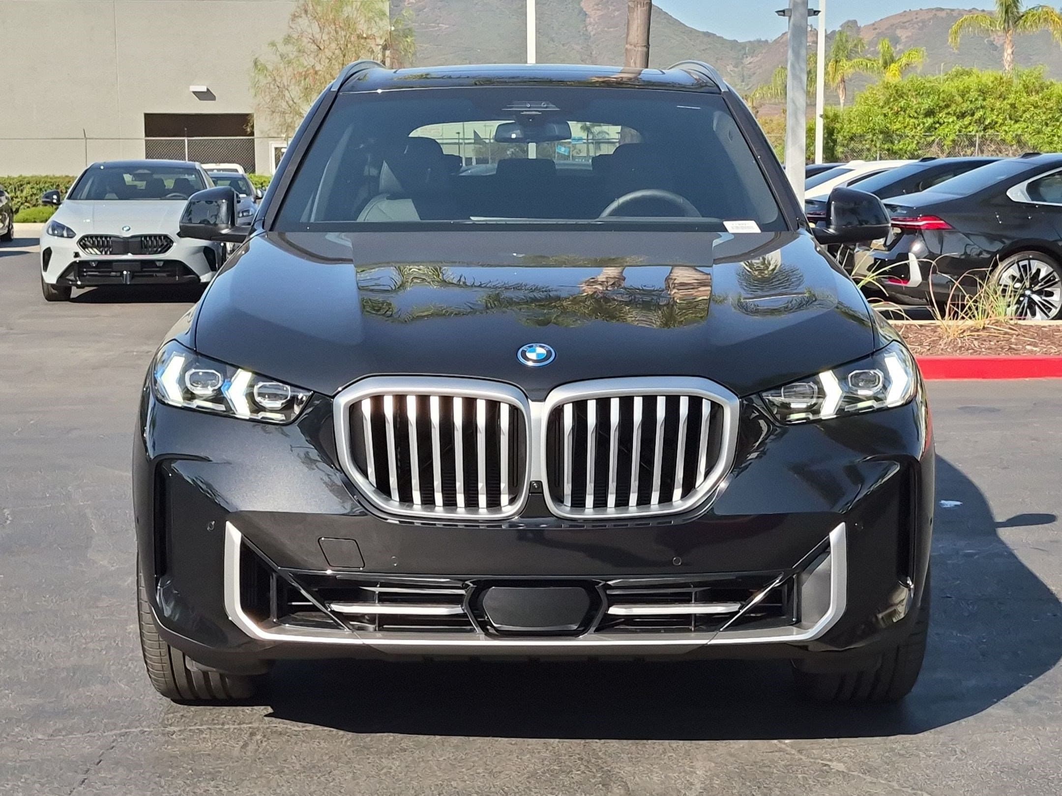 2026 BMW X5 photo 3