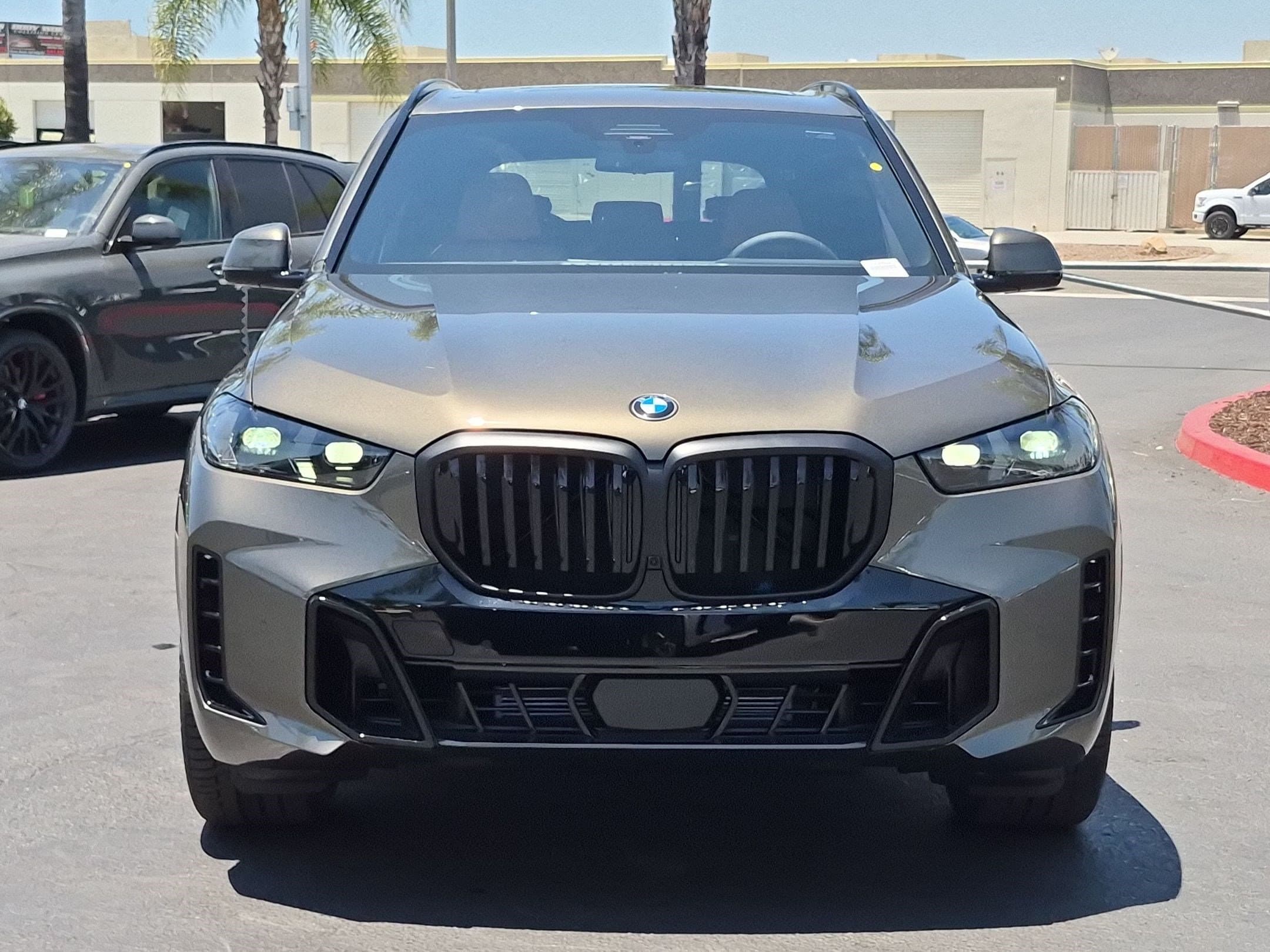 2026 BMW X5 photo 3
