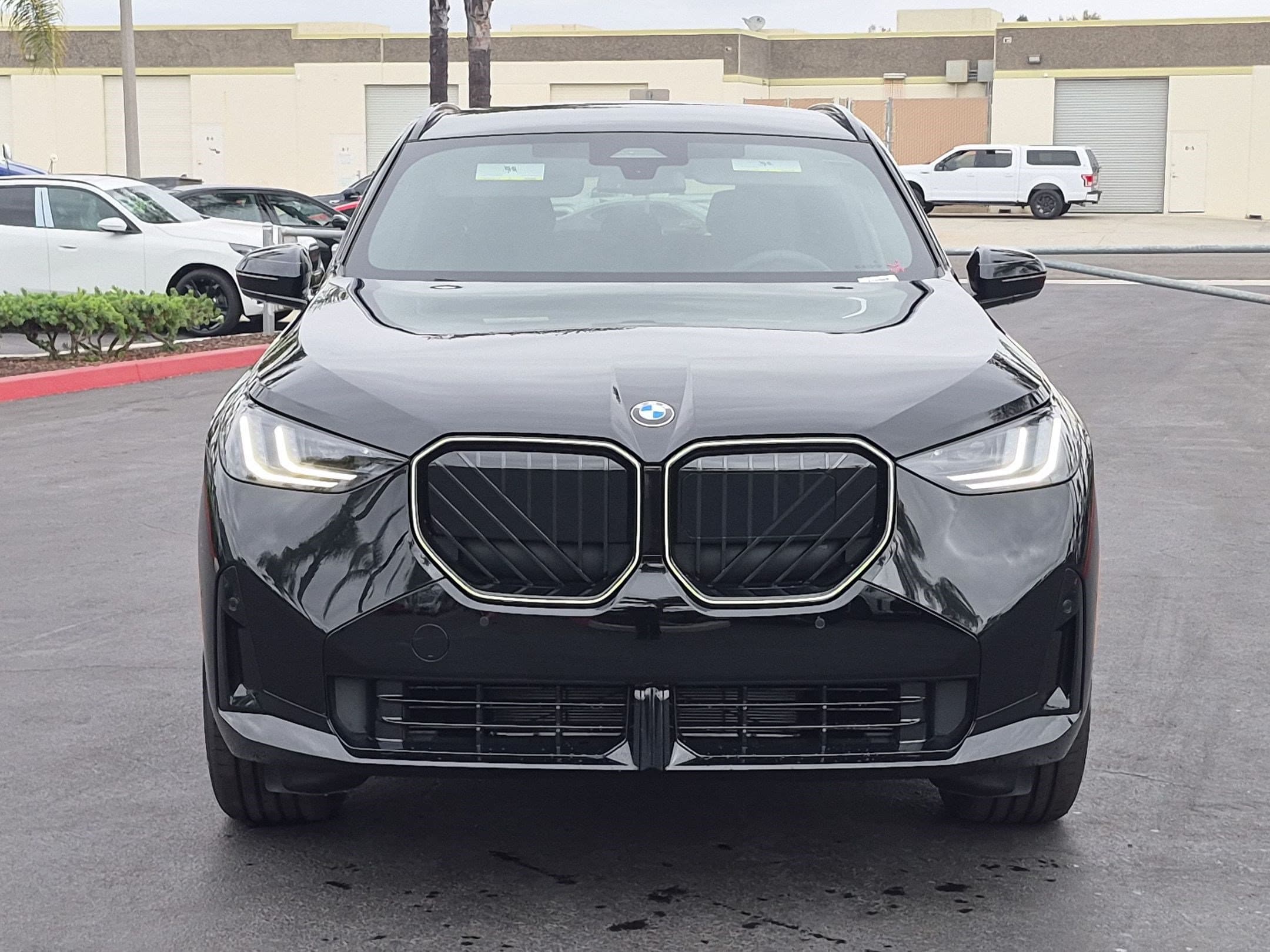 2026 BMW X3 photo 3