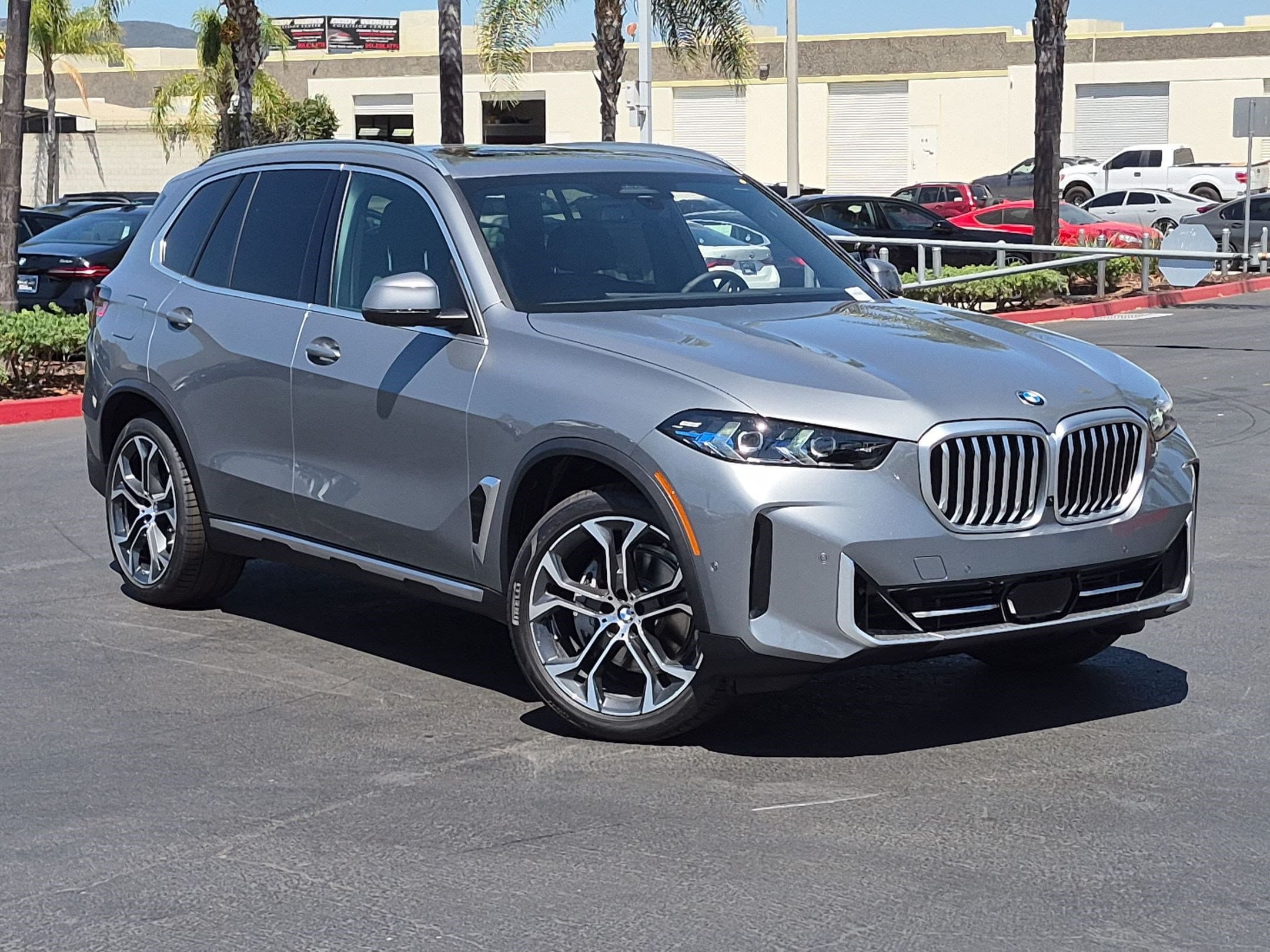 2026 BMW X5 photo 2