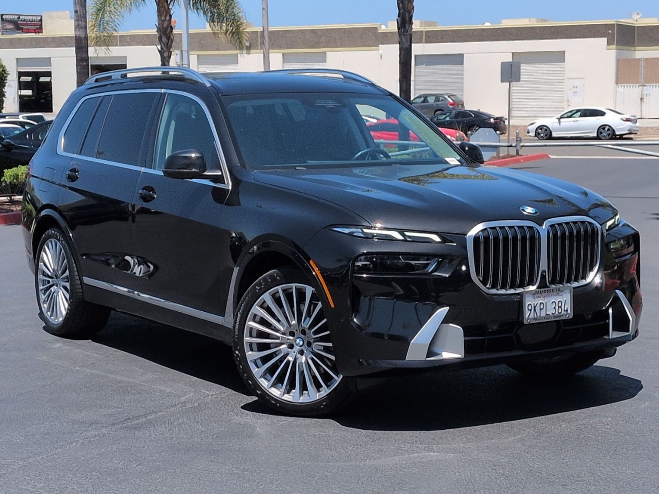 2024 BMW X7 photo 2