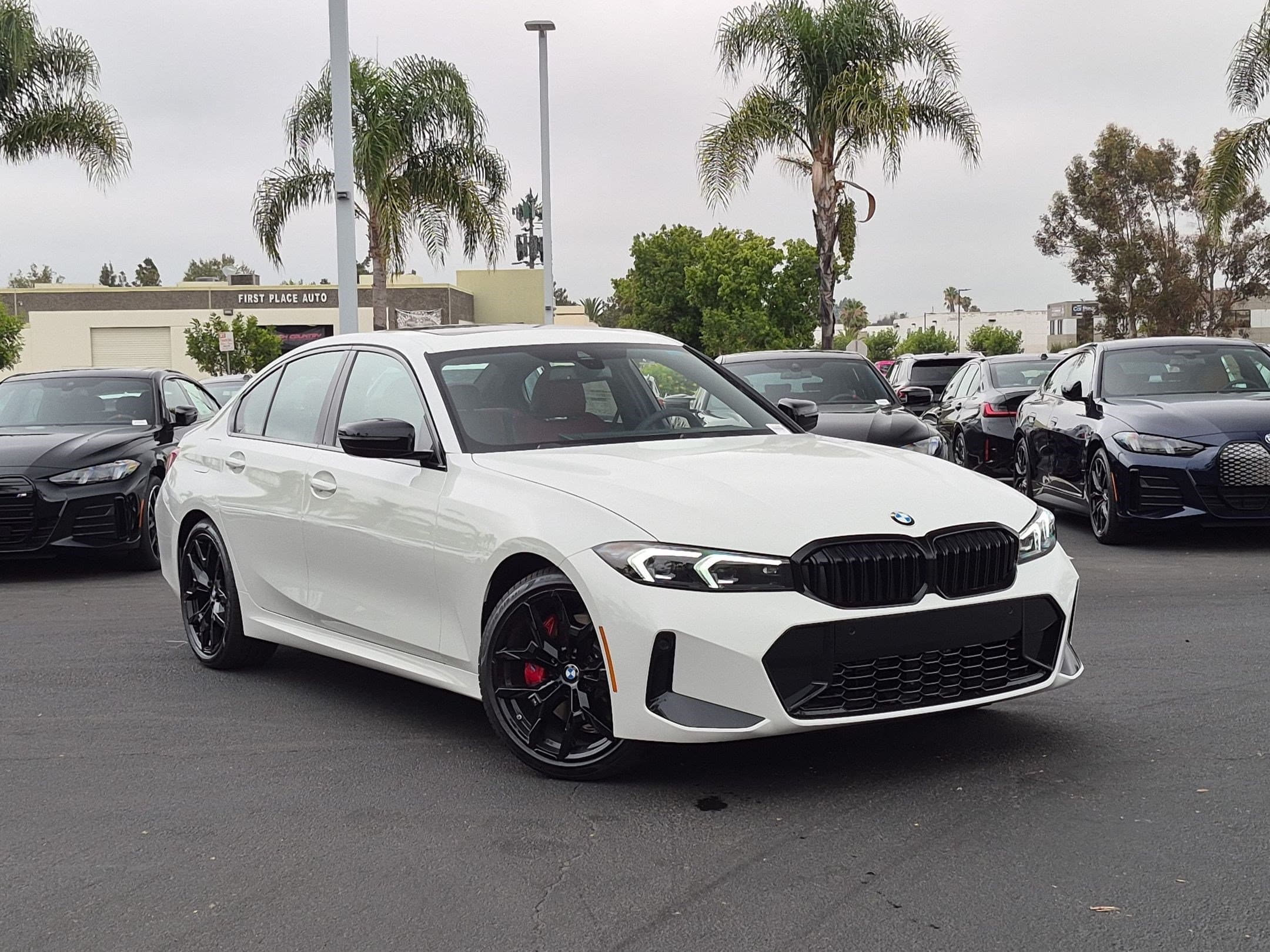 2026 BMW 3 photo 2