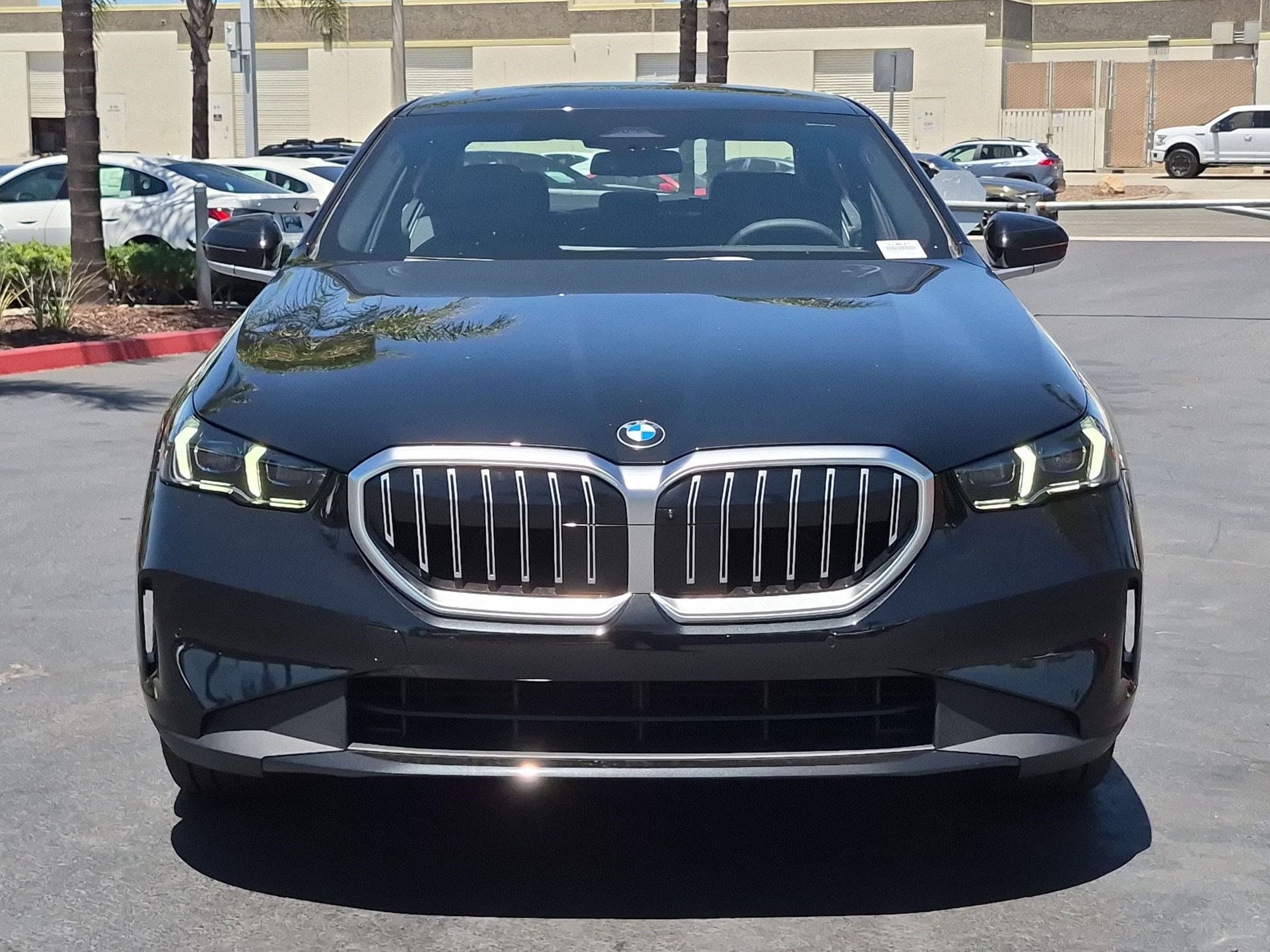 2027 BMW 5 photo 3