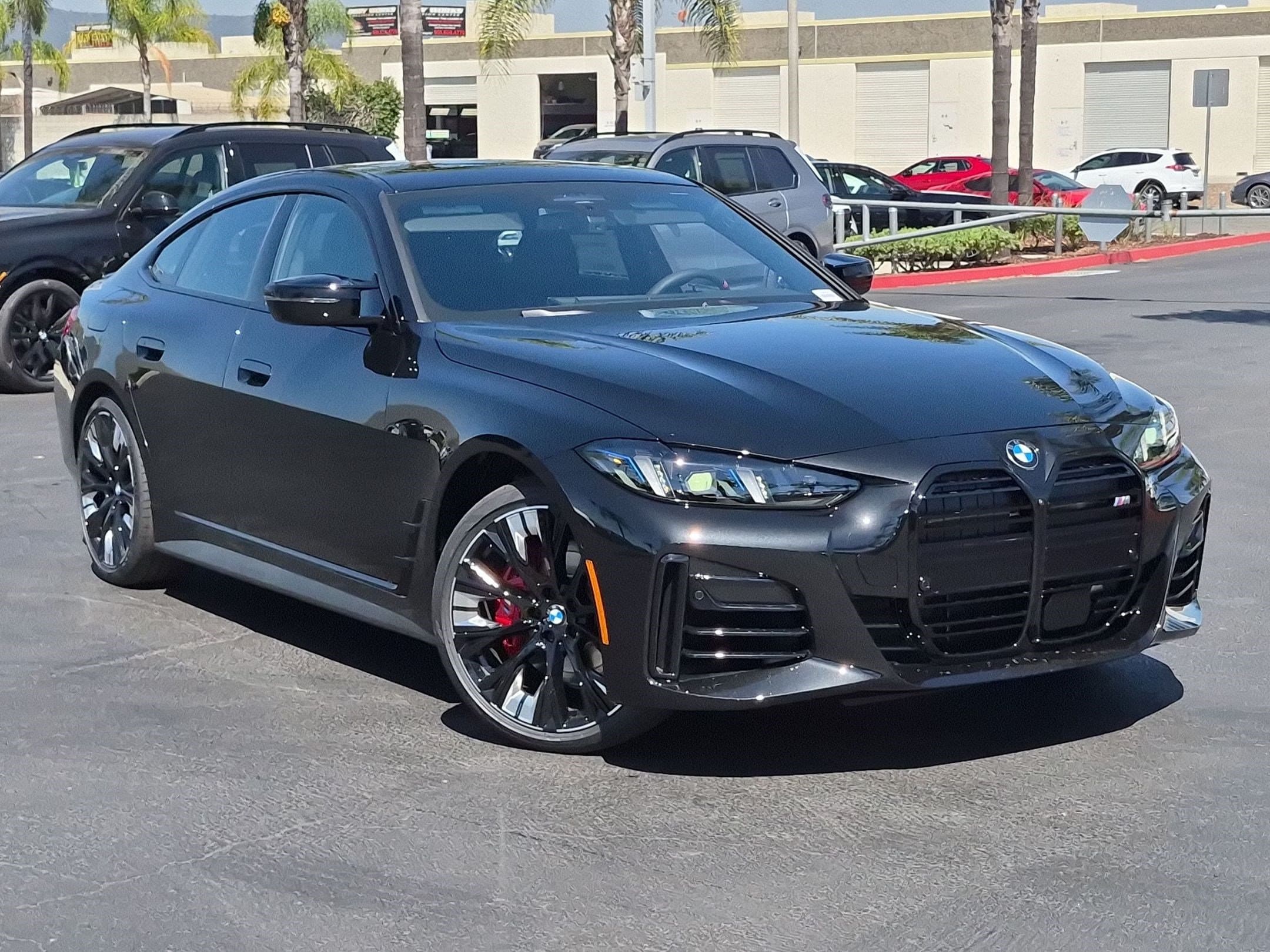 2026 BMW 4 photo 2