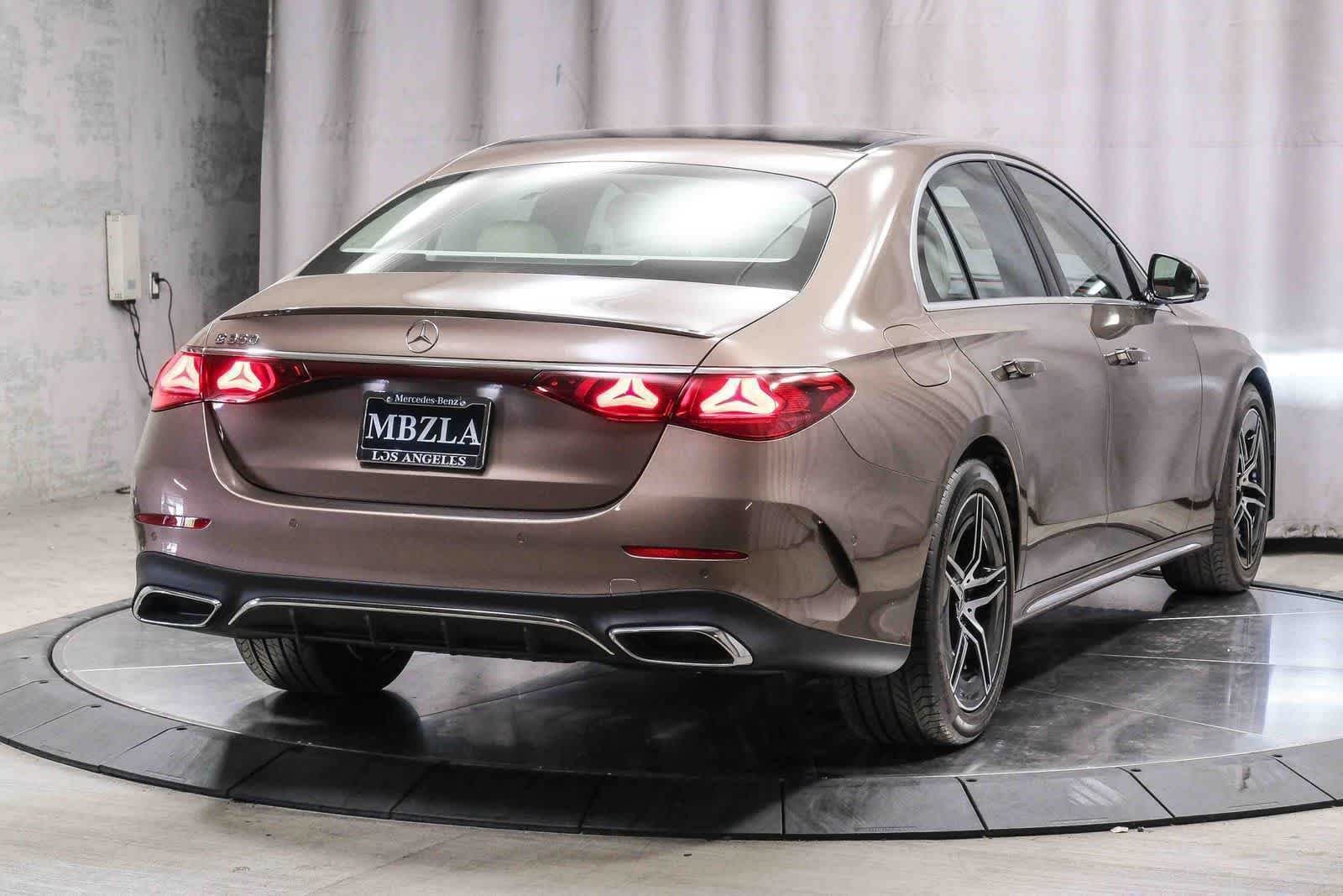 2026 Mercedes-Benz E photo 4