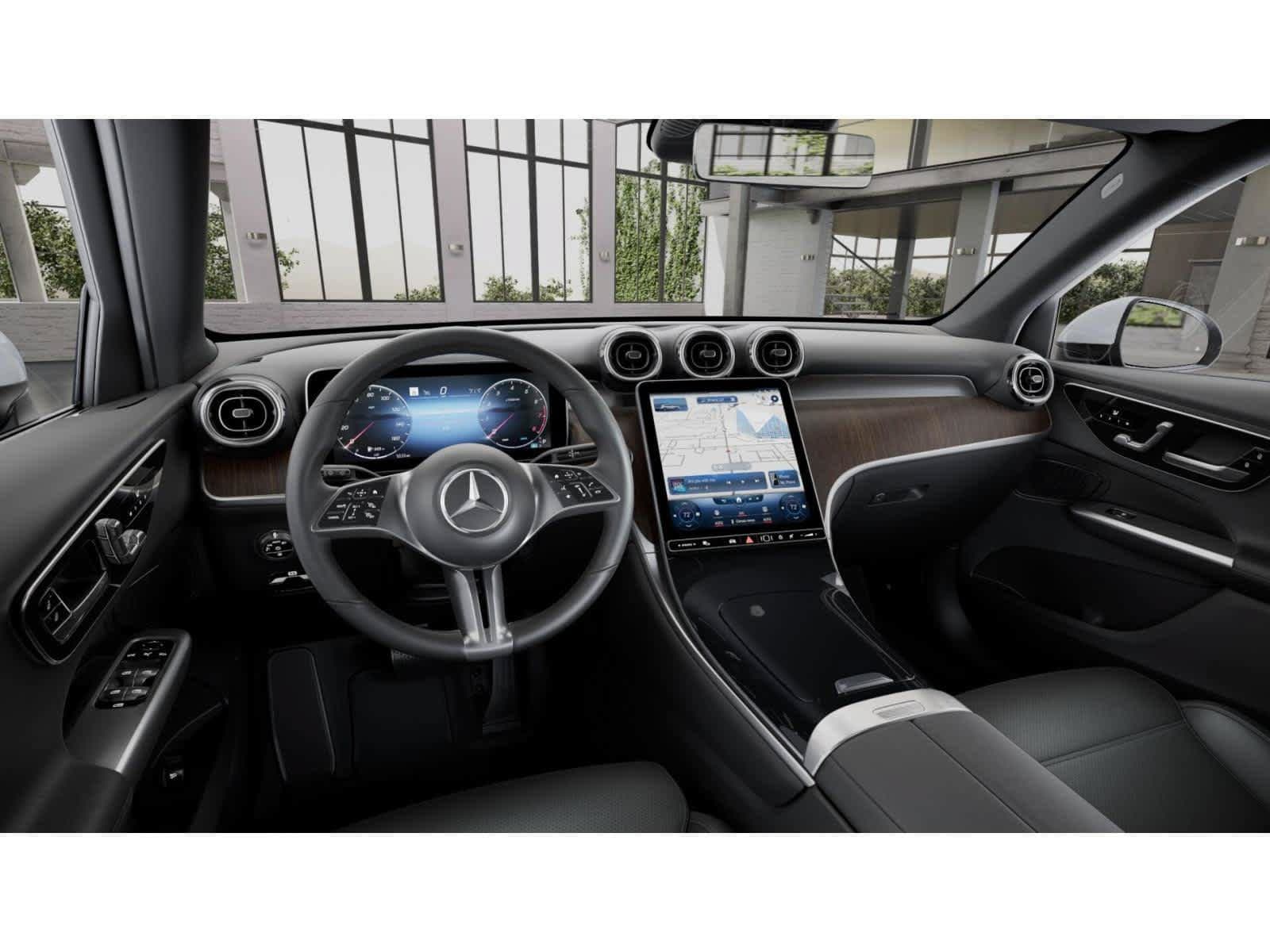 2026 Mercedes-Benz GLC photo 2