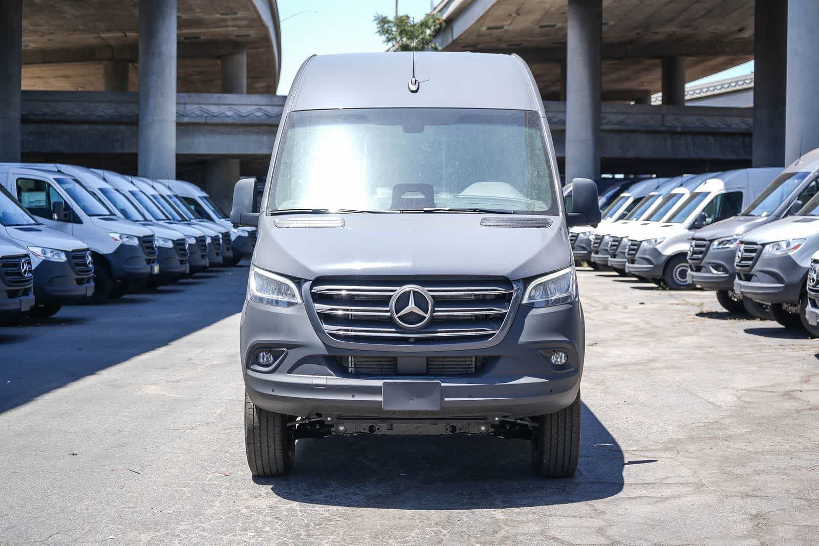 2026 Mercedes-Benz Passenger photo 2