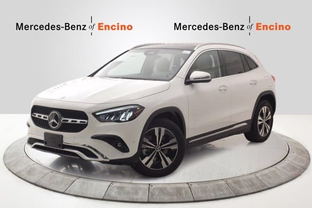 2026 Mercedes-Benz GLA photo 2
