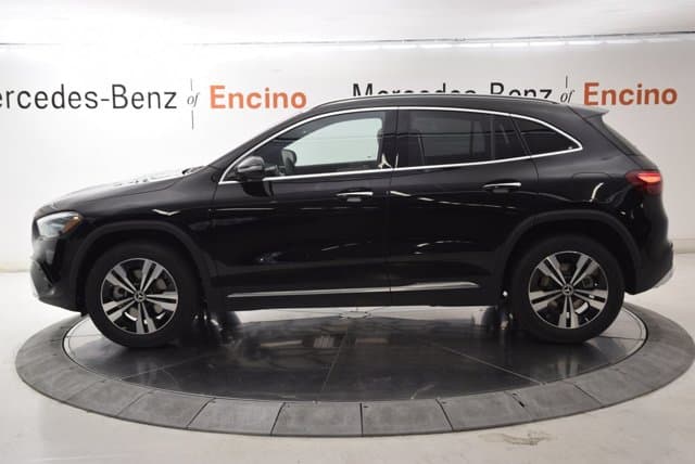 2026 Mercedes-Benz GLA photo 4