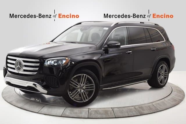 2026 Mercedes-Benz GLS photo 2