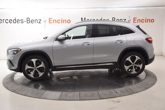 2026 Mercedes-Benz GLA photo 4