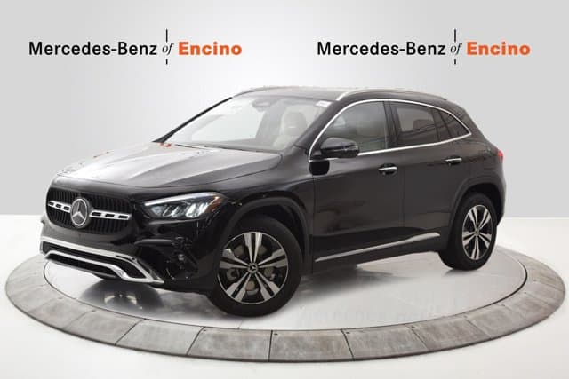 2026 Mercedes-Benz GLA photo 2